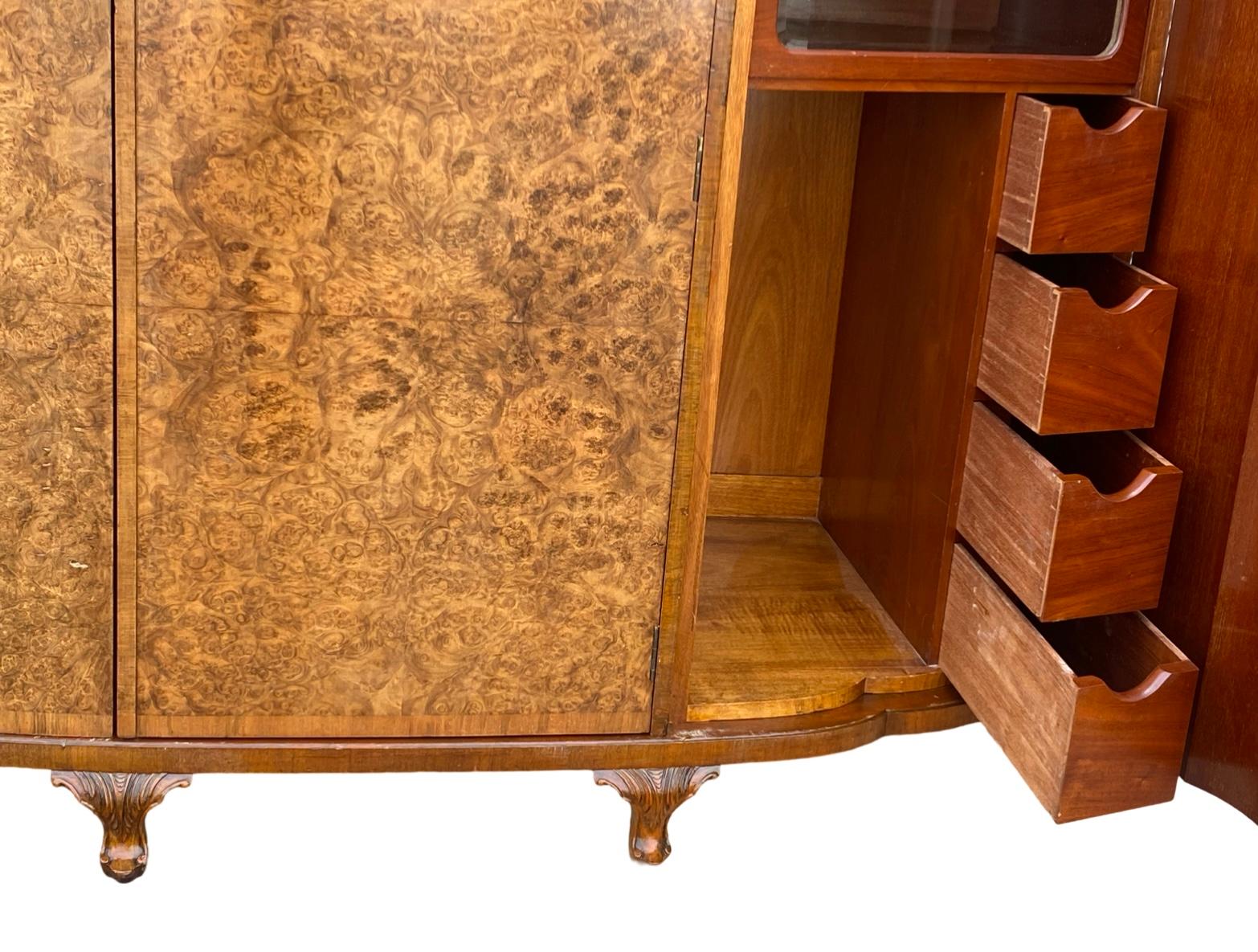 Fabulous serpentine fronted 3 door Art Deco Triple Wardrobe 13