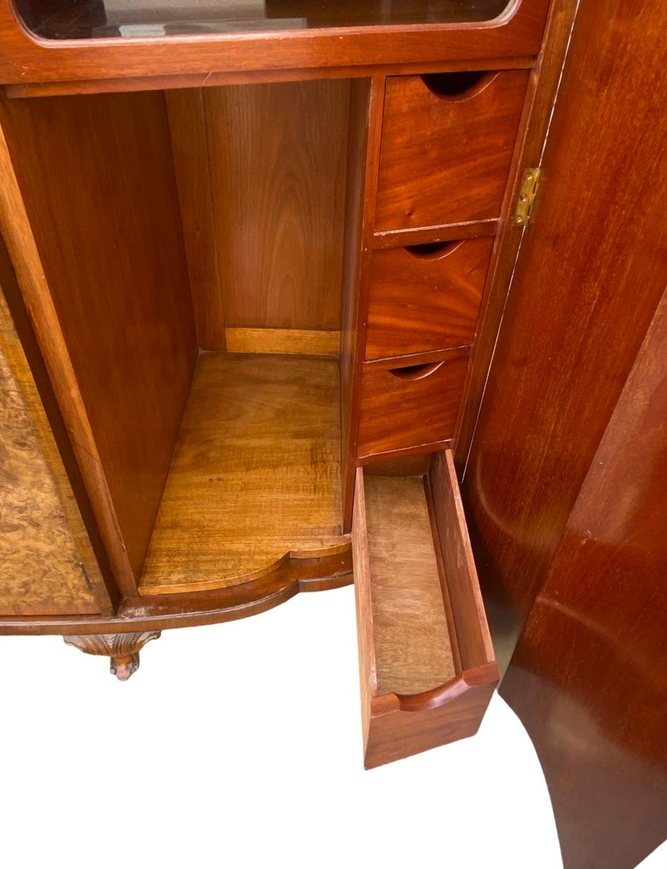 Walnut Fabulous serpentine fronted 3 door Art Deco Triple Wardrobe