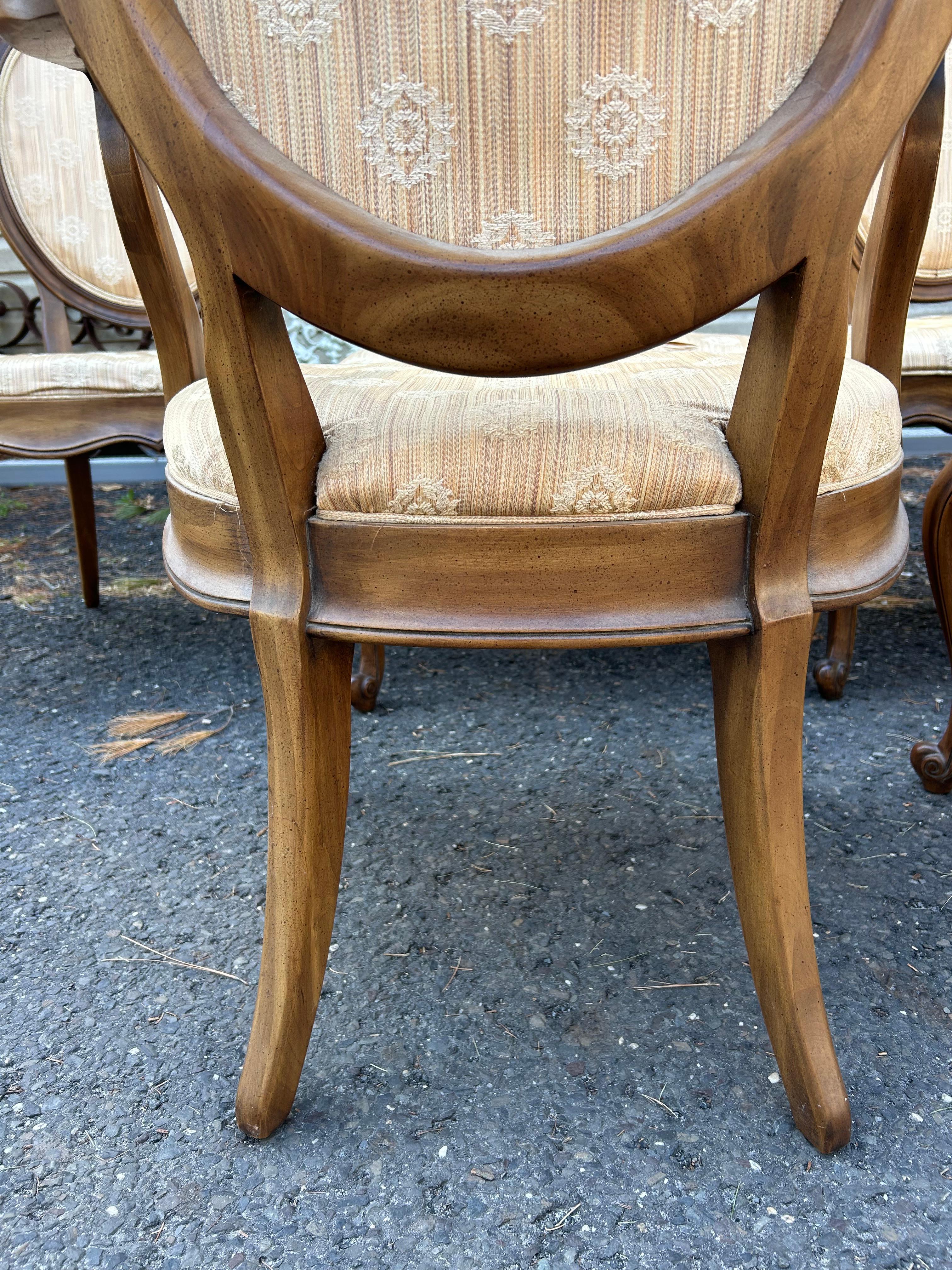 Fabulous Set 6 Balloon Back Cabriole Leg Dining Chairs Queen Anne style For Sale 5