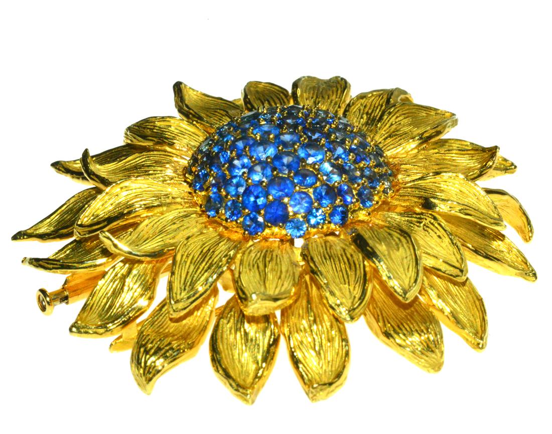 Fabulous Statement Sapphire Sunflower Brooch by Valentin Magro In Excellent Condition In Teaneck, NJ
