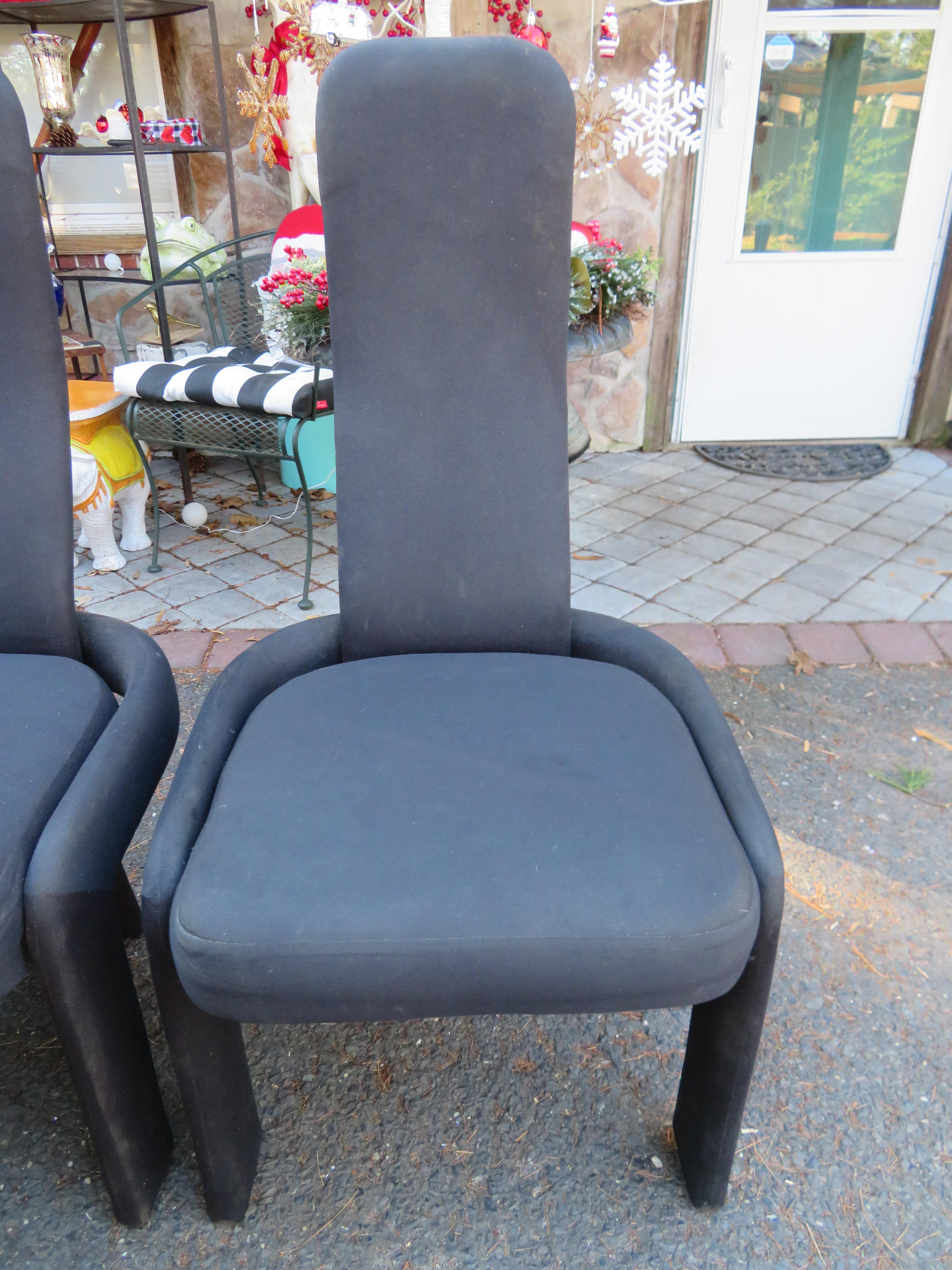 Late 20th Century Fabulous Statuesque Set of 6 Sculptural Postmodern Dining Chairs  For Sale