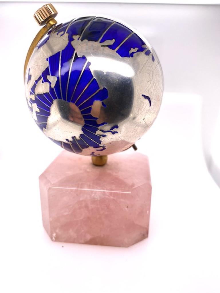 Fabuleuse horloge géométrique miniature en argent sterling et quartz émaillé Excellent état - En vente à New York, NY