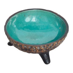 Fabulous Texcoco Pottery Three Footed Bowl in Luscious Green Glaze Mexico 1970s