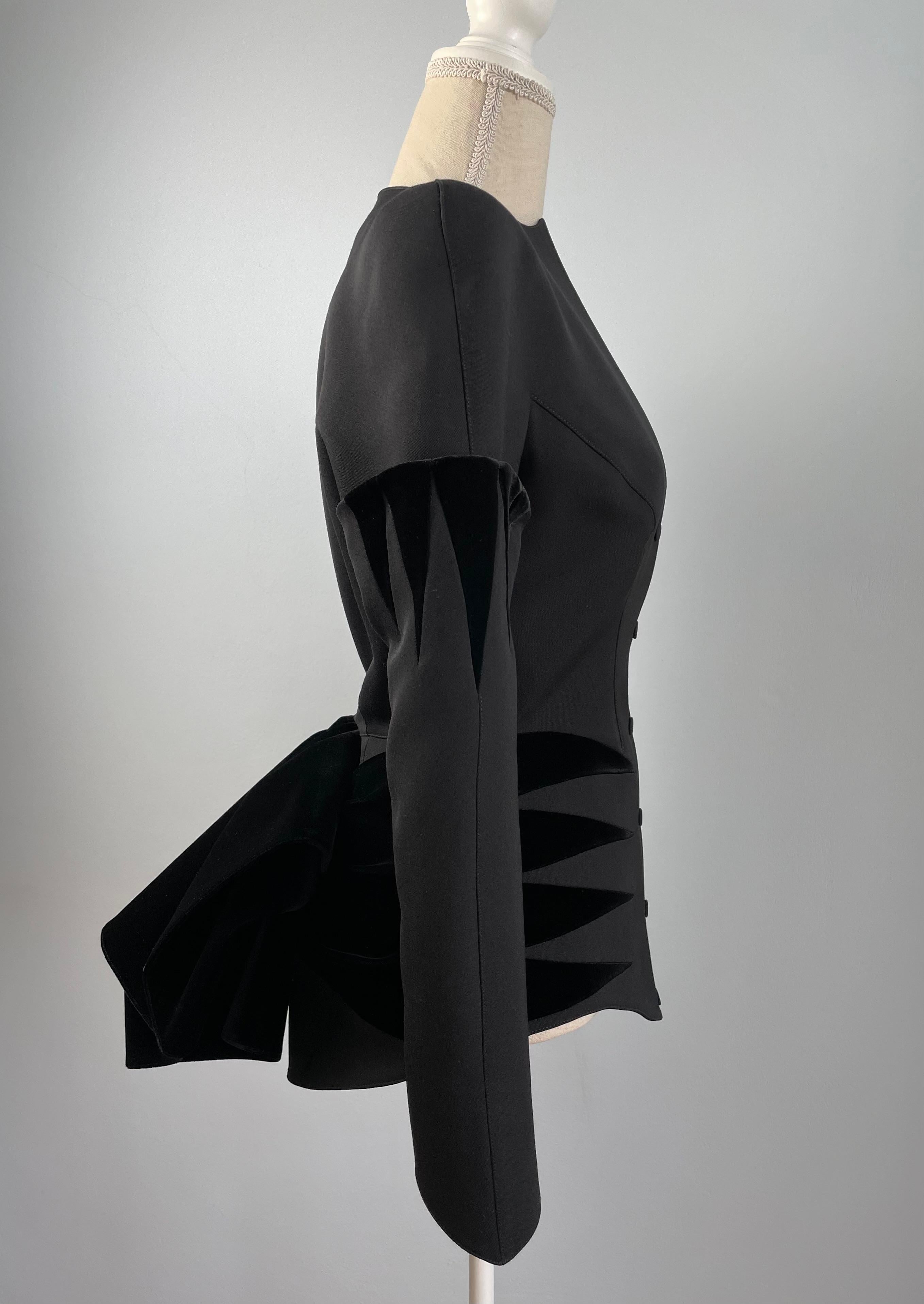 Fabuleuse veste de défilé 'Music Hall' de la saison 1990 de Thierry Mugler Excellent état - En vente à Praha 4, Hlavní město Praha