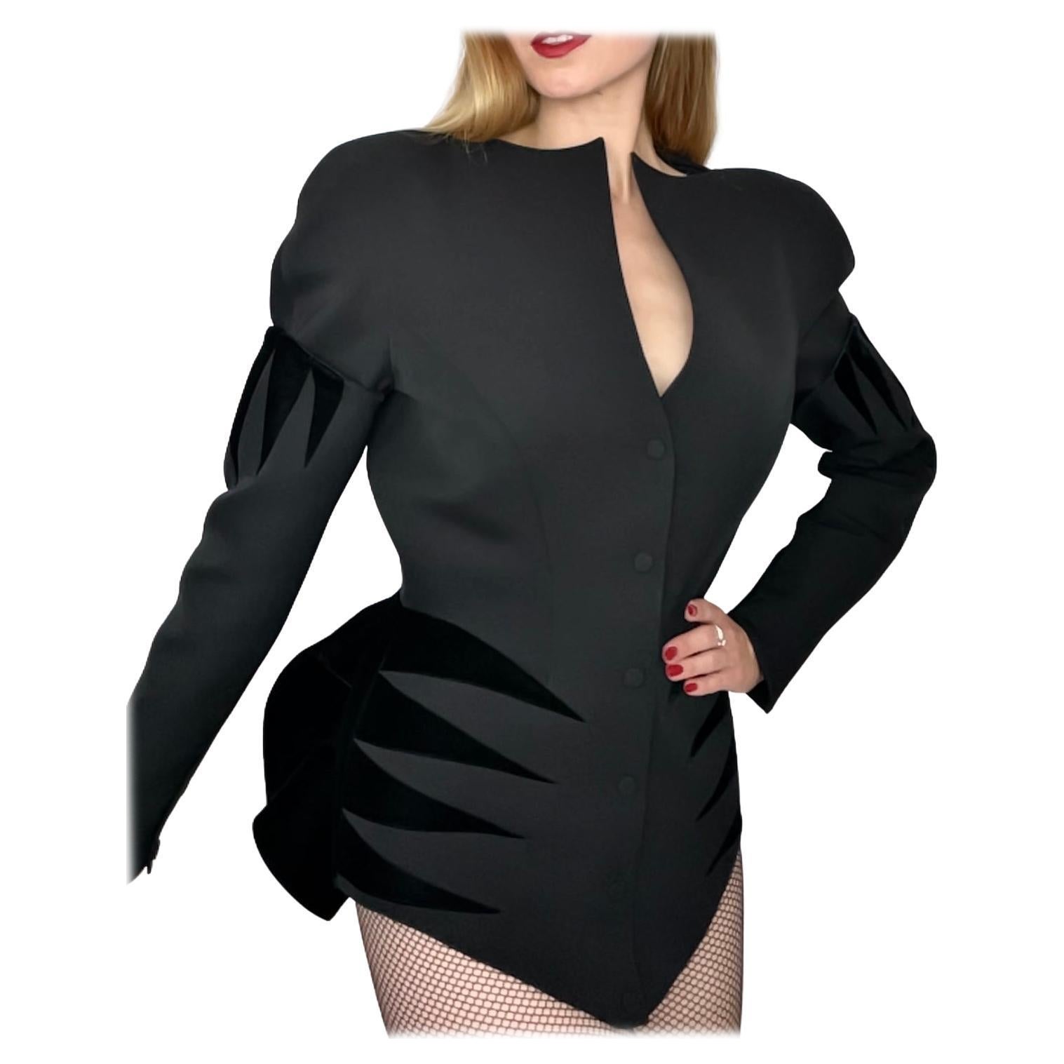 Fabulous Thierry Mugler FW 1990 ‘Music Hall’ Runway Jacket