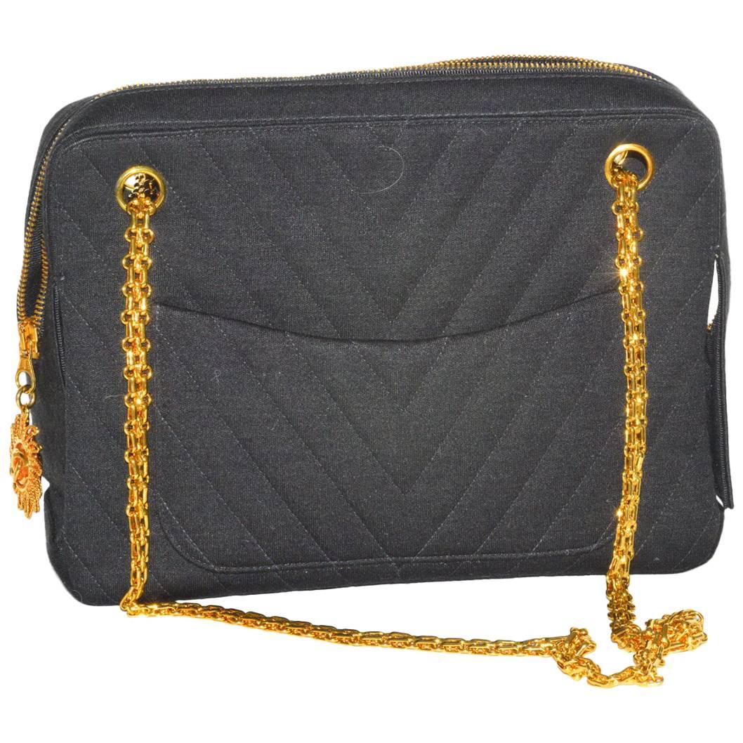 Fabulous Vintage Chanel Chevron Quilted Jersey Bag For Sale
