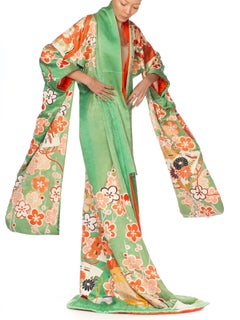 1950S Green Hand Painted Silk Light Weighted Ceremonial With Embroidery Kimono
