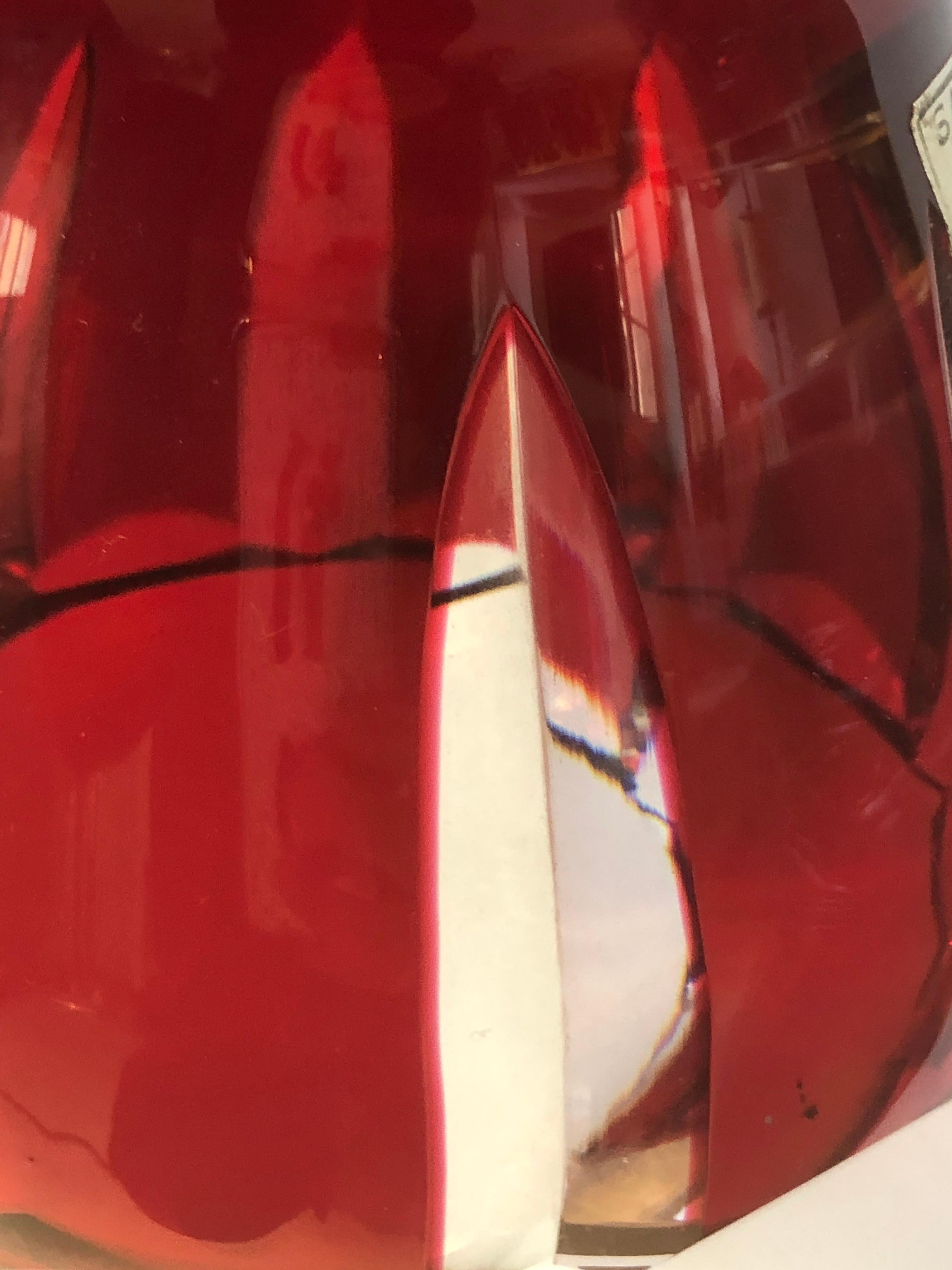 Fabuleuse lampe de table française en cristal rouge rubis de la manufacture Saint Louis en vente 6