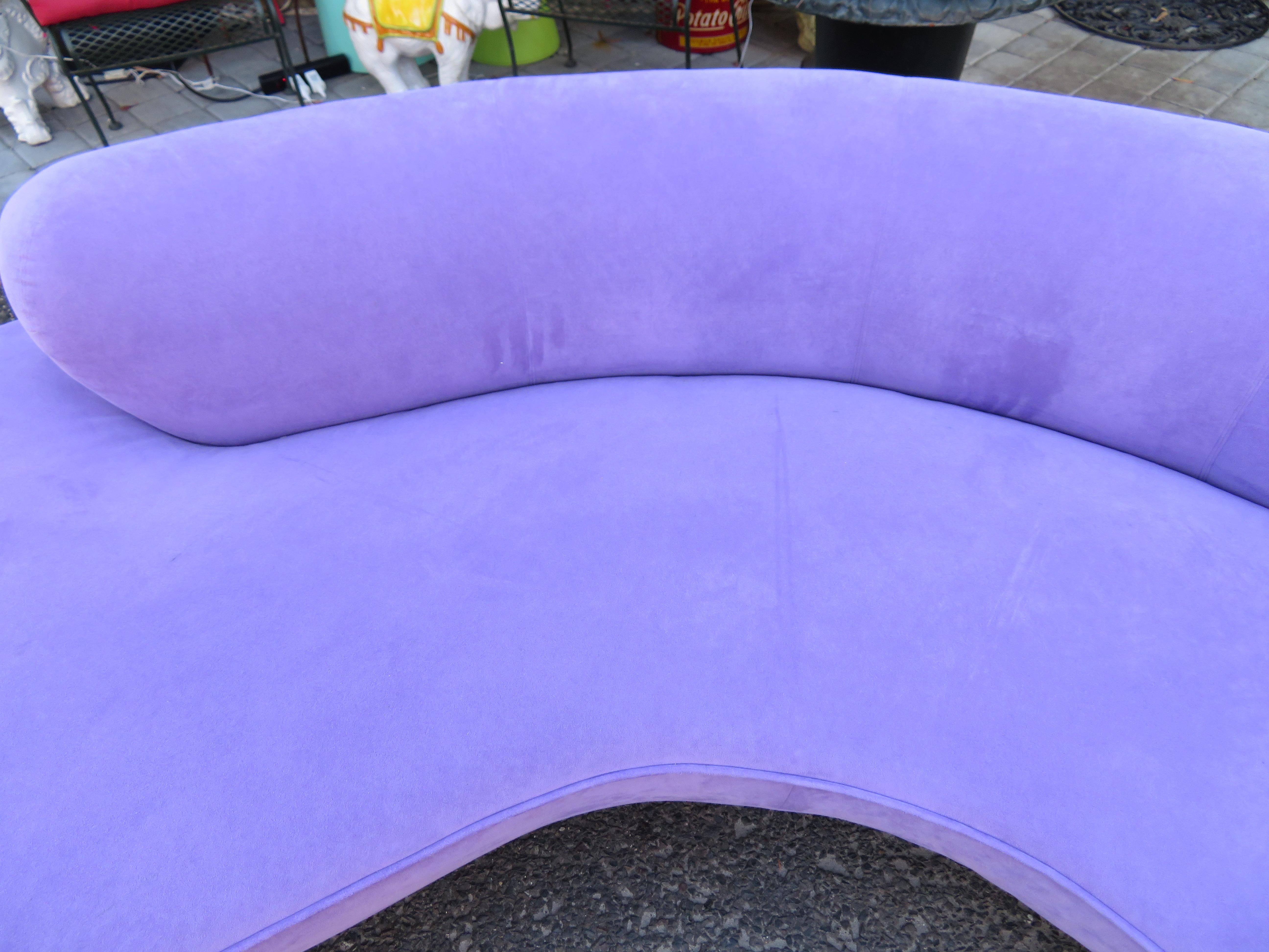 Fabulous Vladimir Kagan Curved Cloud Sofa Directional with Lucite Support 4