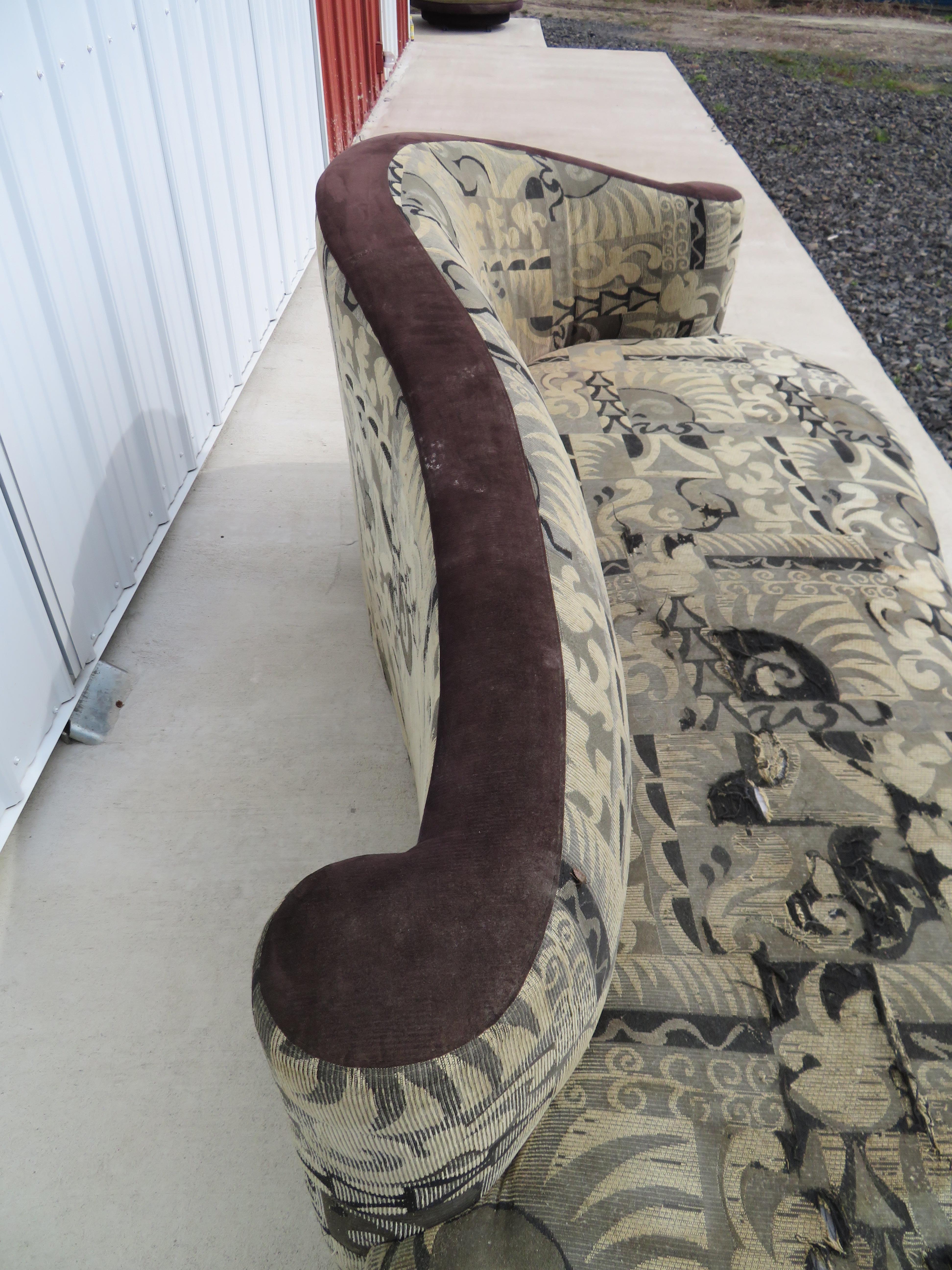 Fabulous Robert Ebel Postmodern Weiman Curved Cloud Sofa Chaise In Good Condition For Sale In Pemberton, NJ