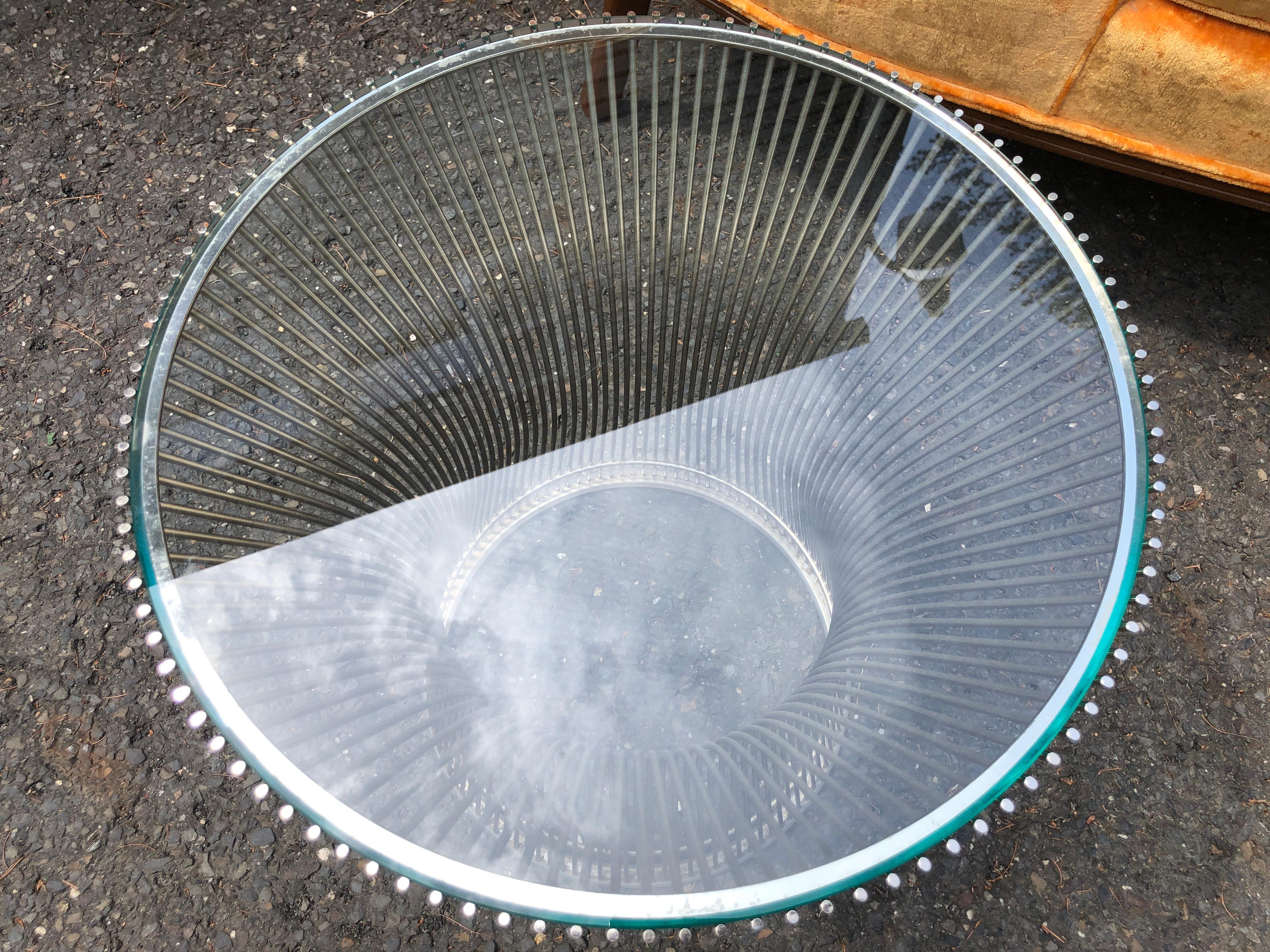 Fabulous Warren Platner for Knoll Side-End Table, Circa 1960 Mid-Century For Sale 1