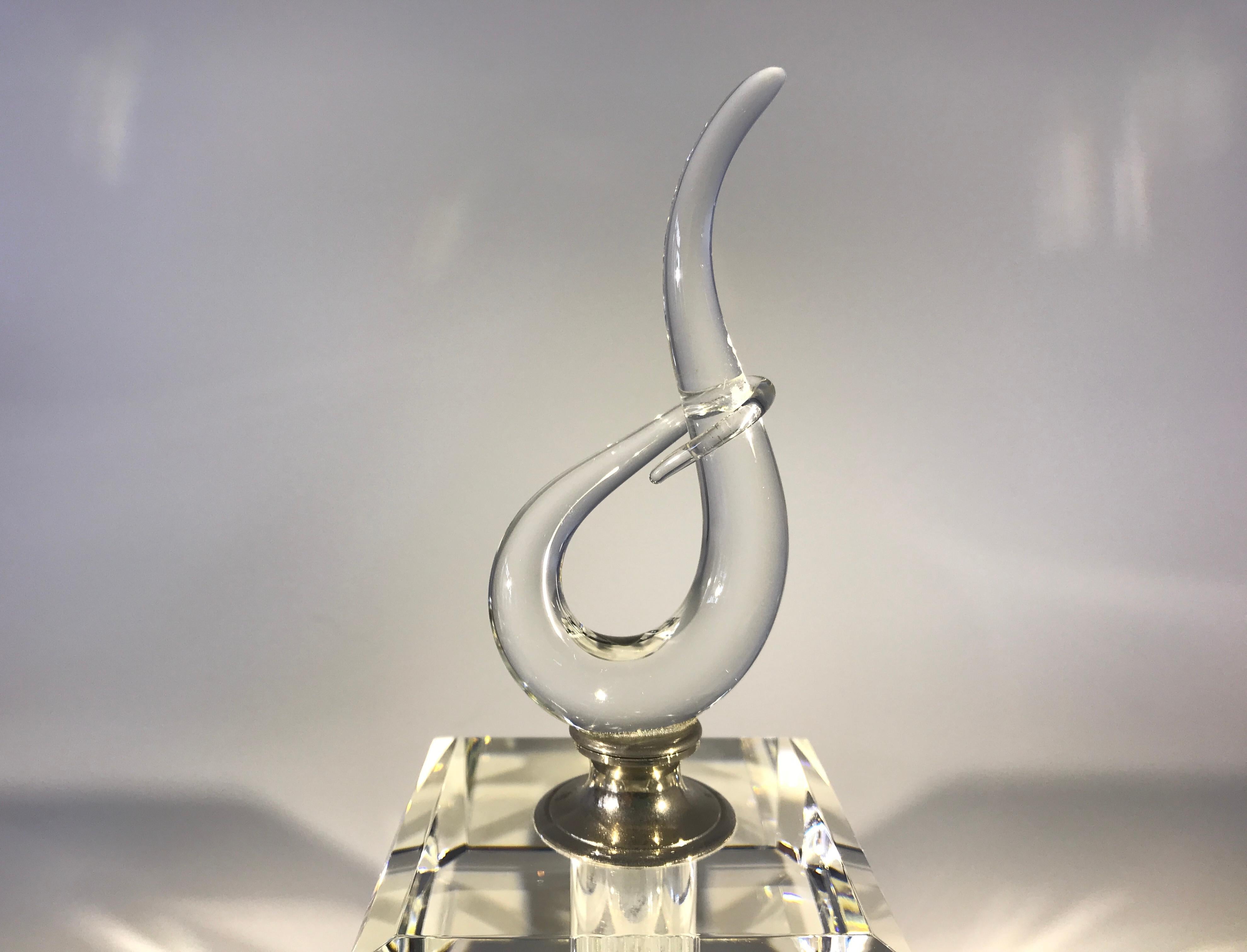 Fabulously Entwined French Crystal, Faceted Cube Perfume Bottle, circa 1970s 2