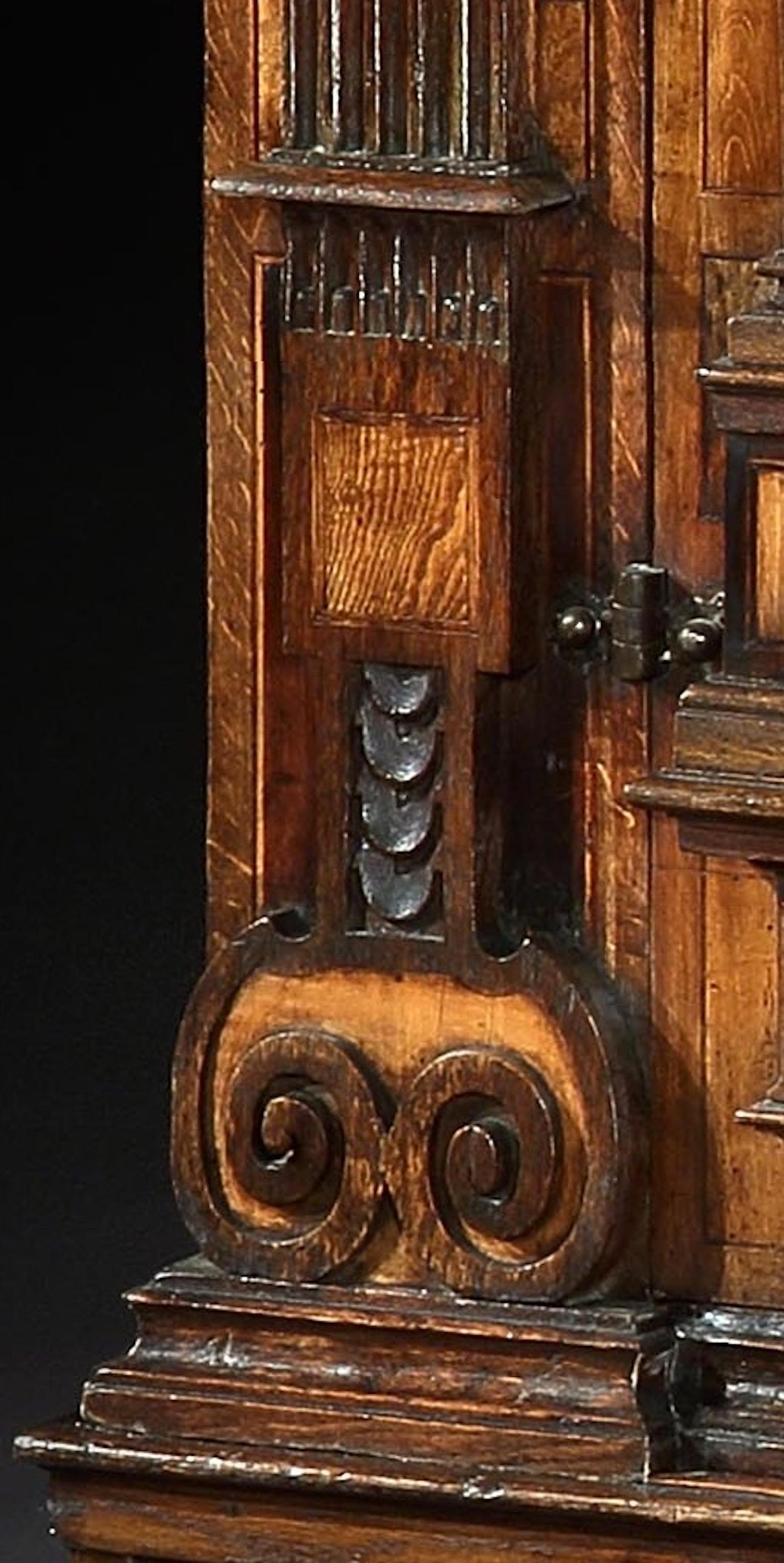 Facade Cabinet Fassadenschrank Cupboard Wardrobe Renaissance German Walnut Elm 4