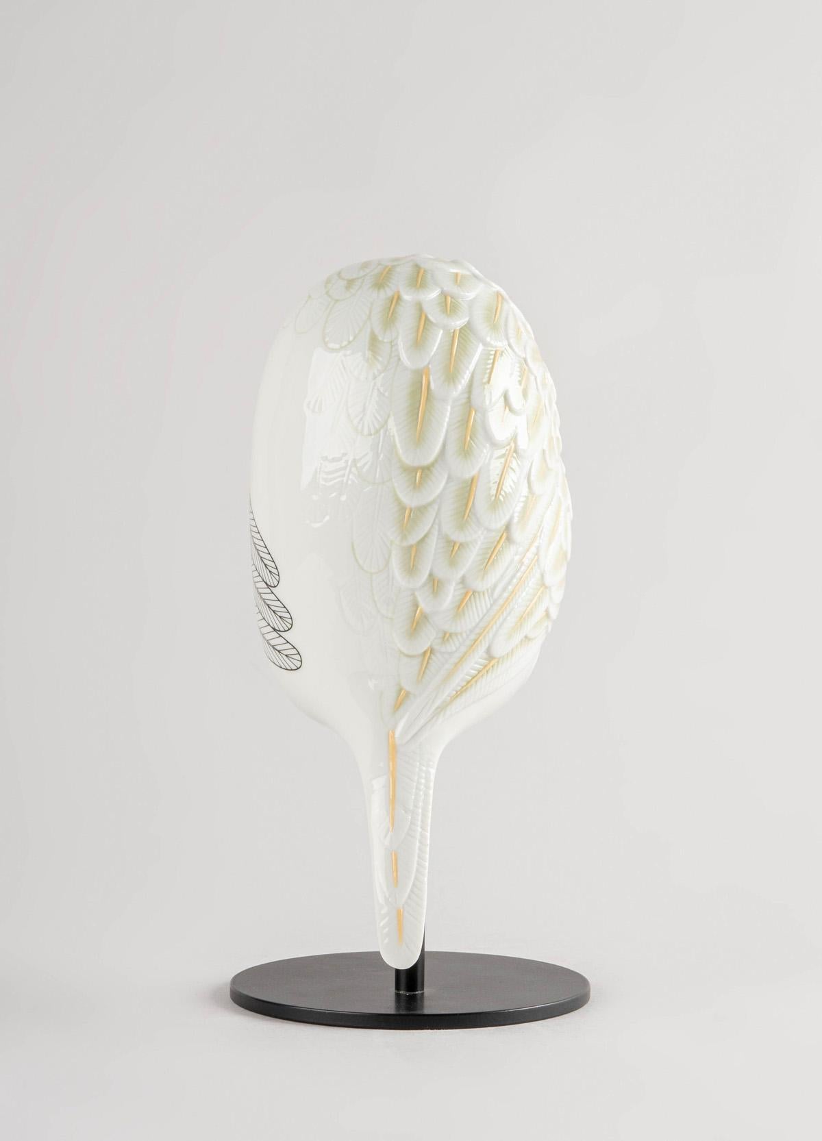 Lladró Face 2 Face, Figurita Gorrión en Nuevo estado para la venta en New York City, NY