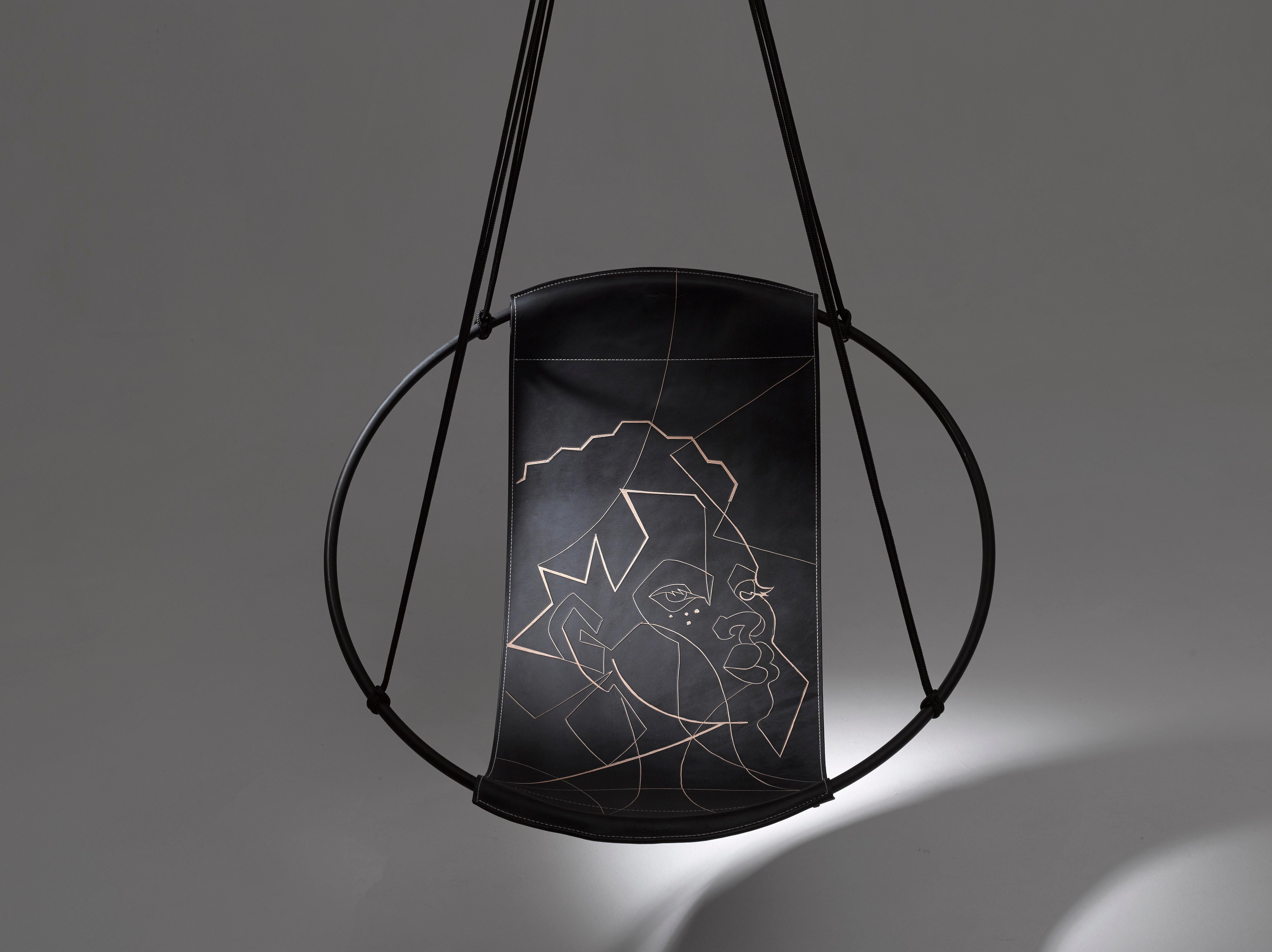 Fait main Face of Africa Sling Hanging Swing Chair Genuine Leather 21st Century Modern en vente
