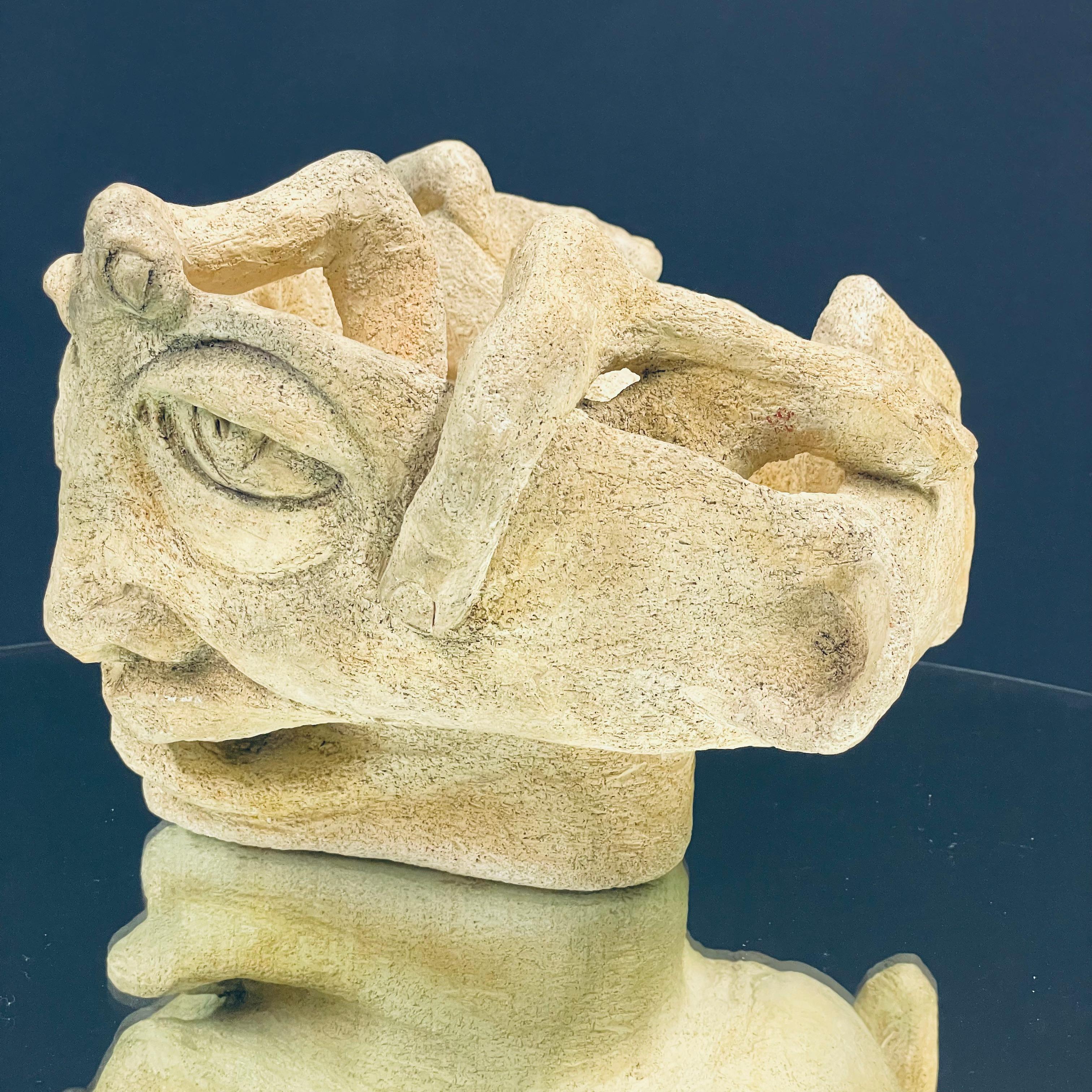 XXIe siècle et contemporain Sculpture de visage de Vallauris, grès, signée par Isabelle Vigo en vente