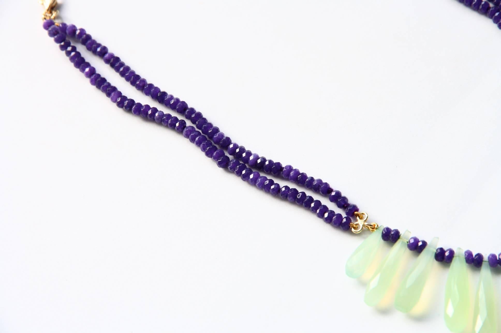 Faced Amethyst and Green Calcedonio Drops 18 Karat Gold Linked Cactus Necklace For Sale 2
