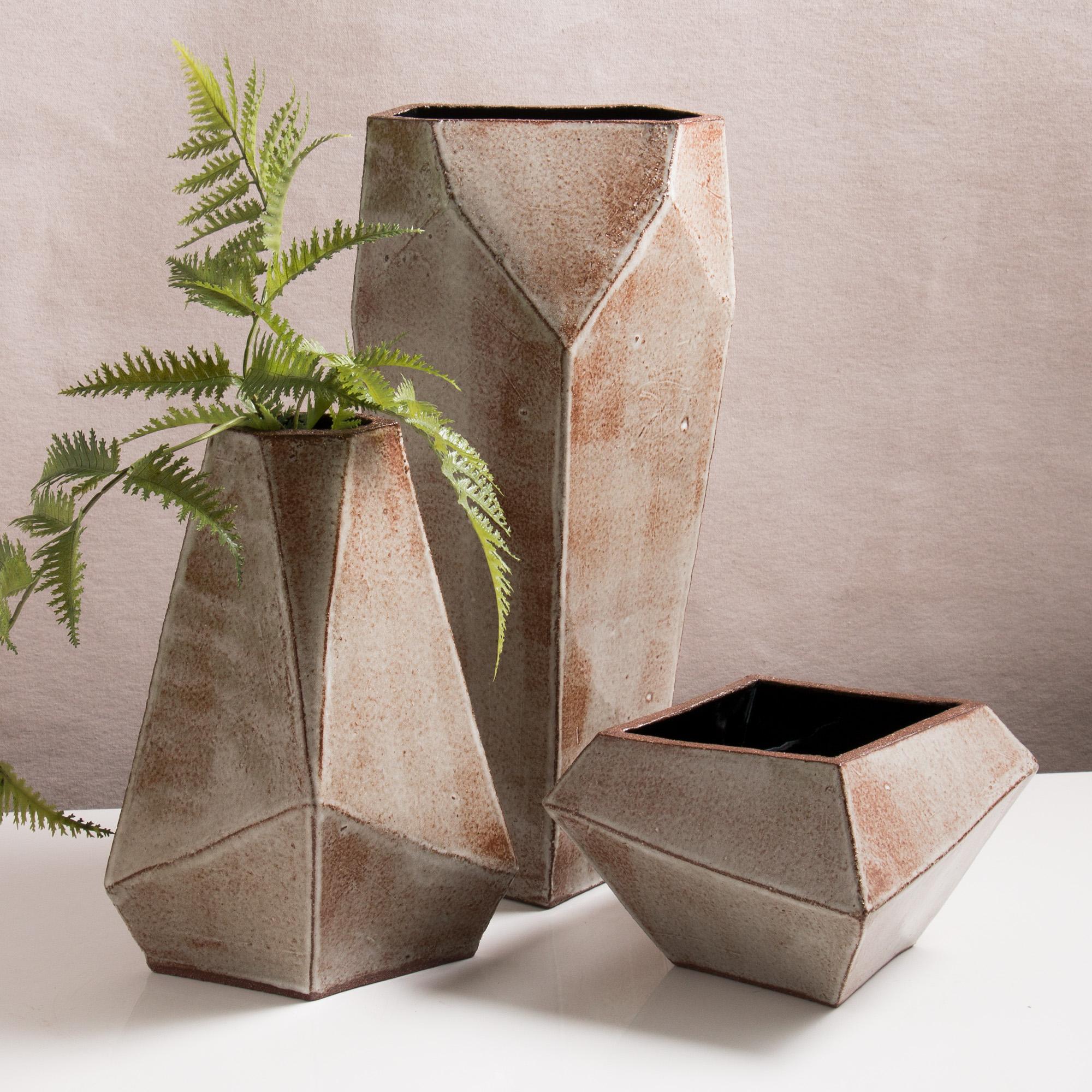 Facet Gray, Rust, and Black Tall Modern Geometric Ceramic Tower Vase In New Condition In Bronx, NY