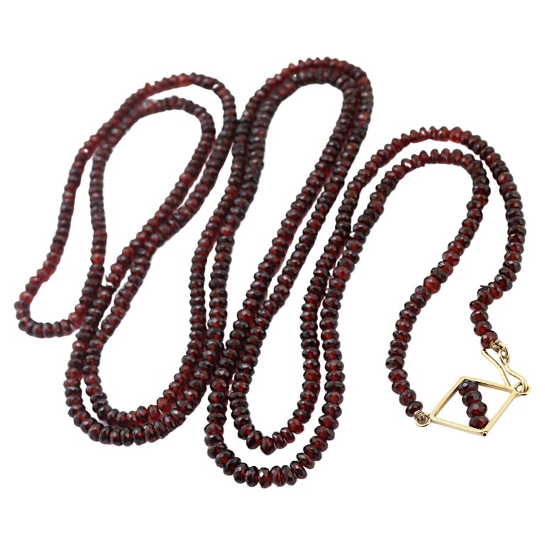 •GARNET - FACETED TEAR - 1• silver necklace (18