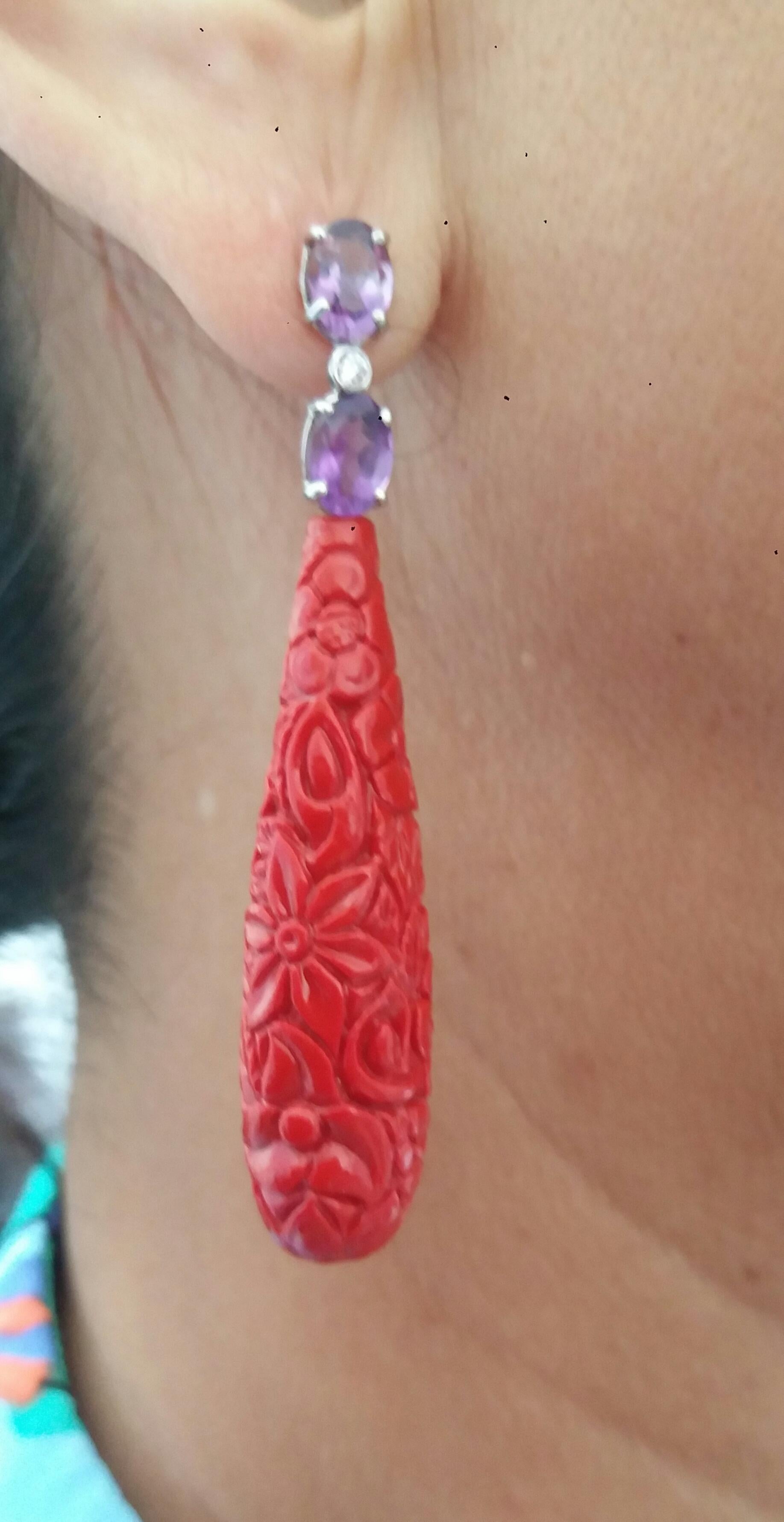 Faceted Amethyst White Gold Diamonds Carved Chinese Red Lacquer Drop Earrings In Excellent Condition For Sale In Bangkok, TH