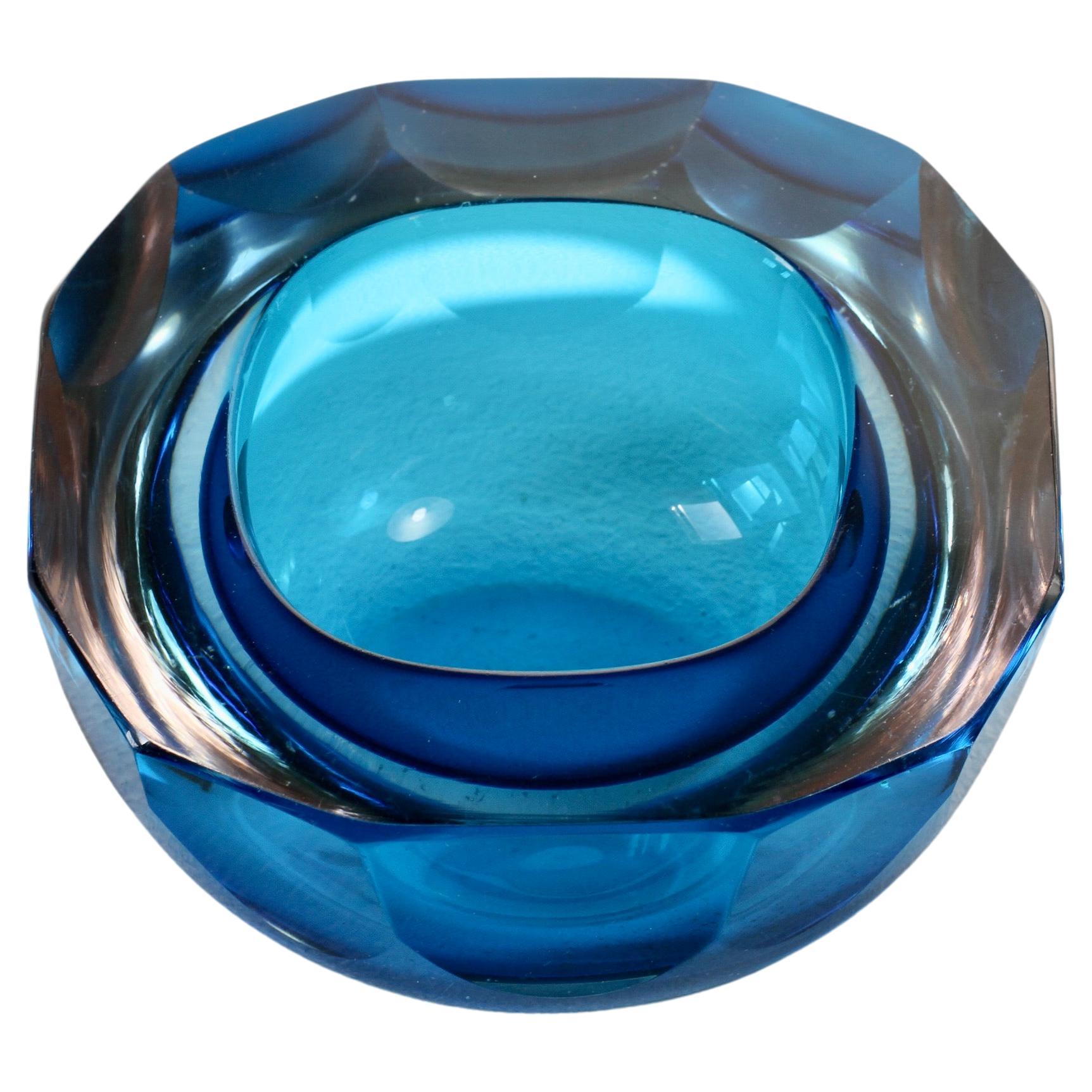 Faceted Blue Murano Midcentury Modern 1960s Sommerso Diamond Cut Glass Bowl