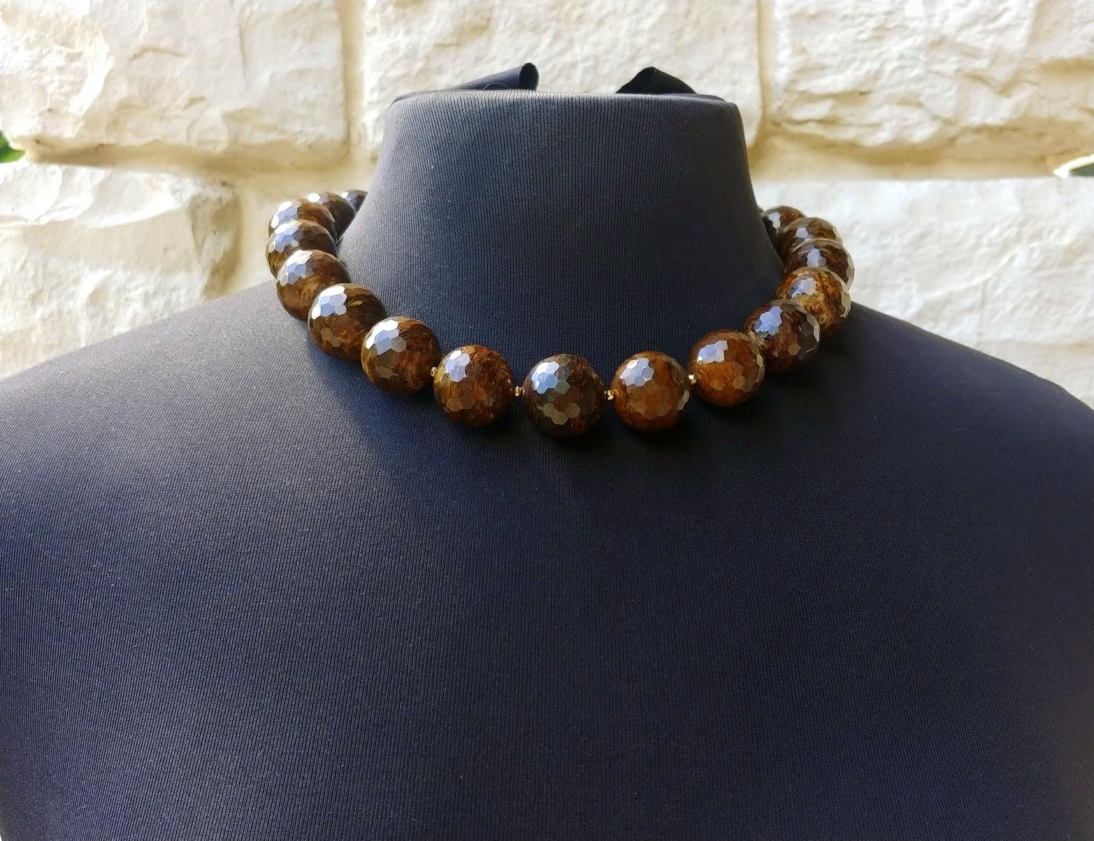 Faceted Bronzite Necklace  For Sale 1