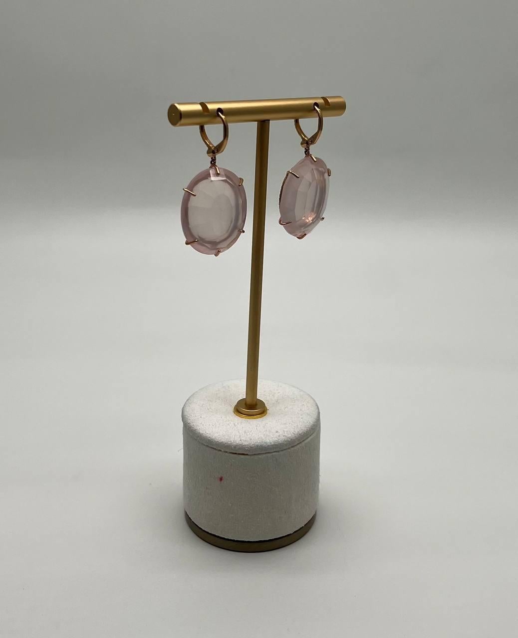 Orecchini sfaccettati con cabochon di quarzo rosa e diamanti con montatura a raggiera in oro 14K in vendita 5