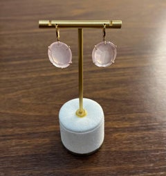 Statement-Ohrringe aus 14K Gold mit facettiertem Cabochon, rosa Rosenquarz und Diamant-Halo-Rahmen