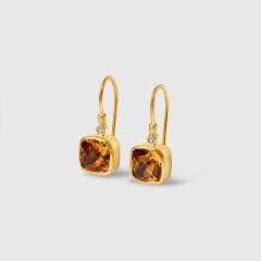 Faceted Checkerboard 3.60 Ct Citrine Earrings with Diamond Detail in 24kt Gold