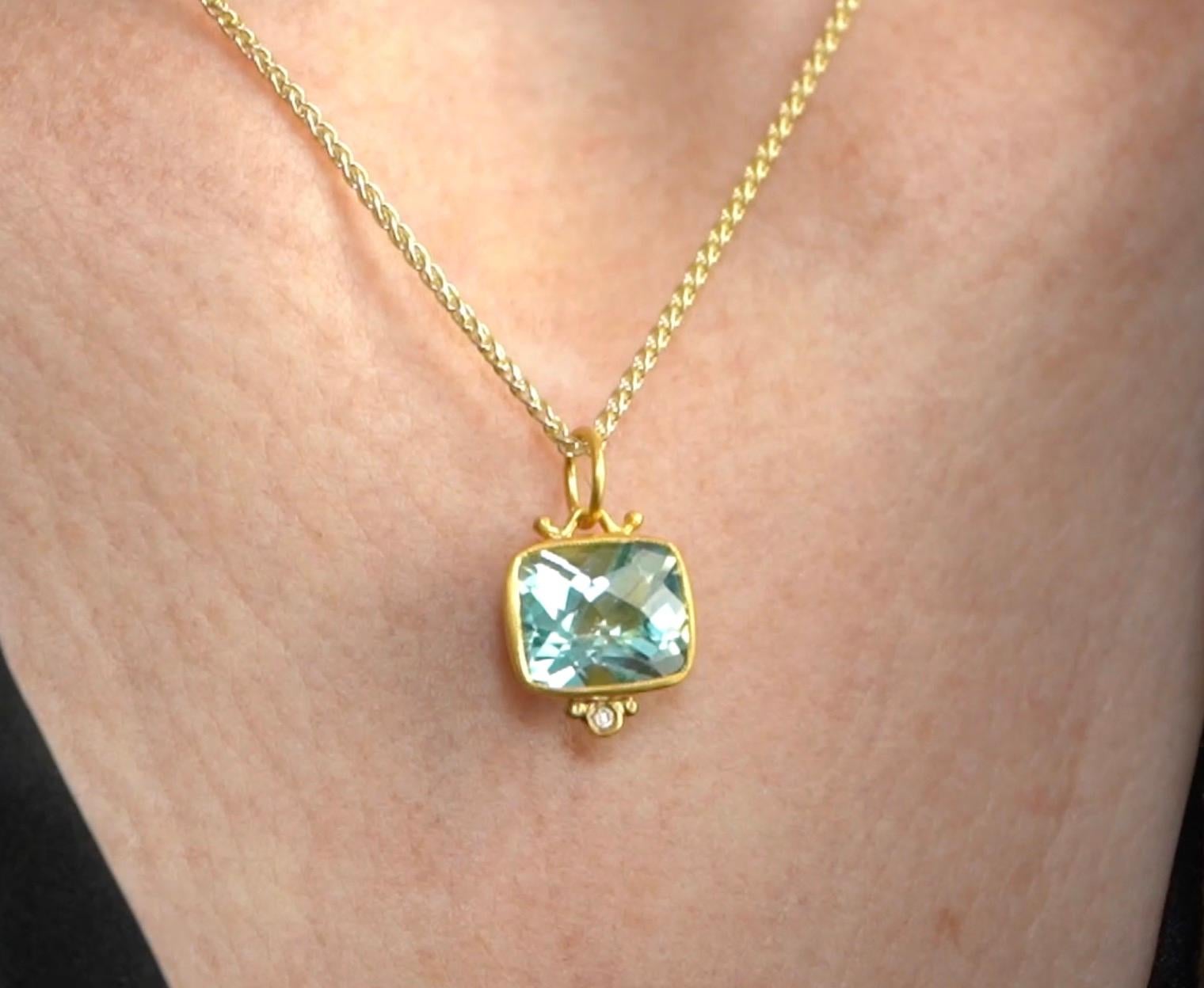 Contemporary Faceted Checkerboard Bright Blue Topaz Pendant, 24K Solid Gold Necklace Pendant For Sale