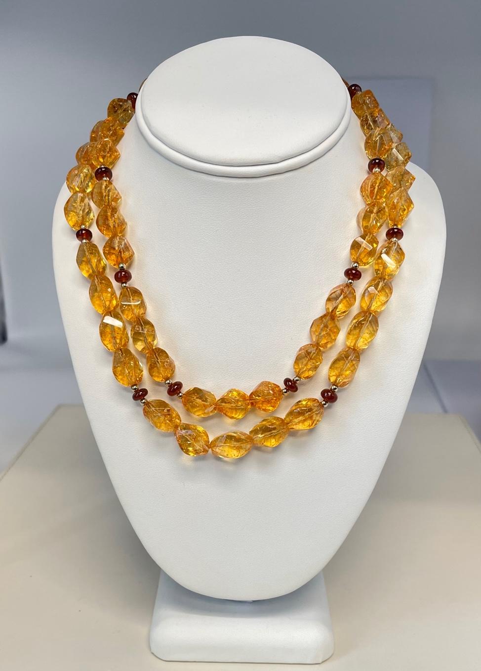 Faceted Citrine Nugget Beaded Necklace with Garnets and Yellow Gold For Sale 3