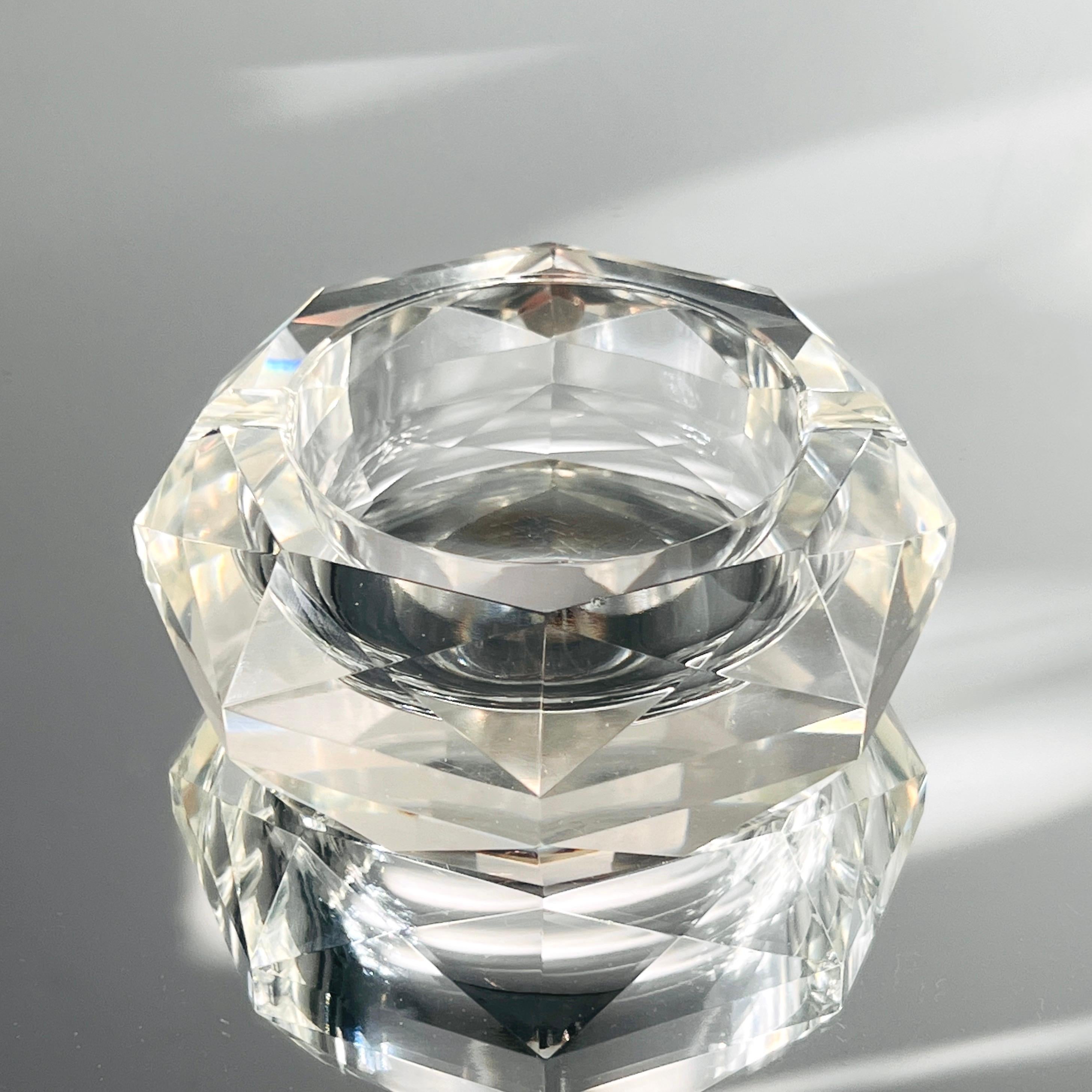 Beveled Faceted Crystal Ashtray with Diamond Prism Design, France, c. 1960s For Sale