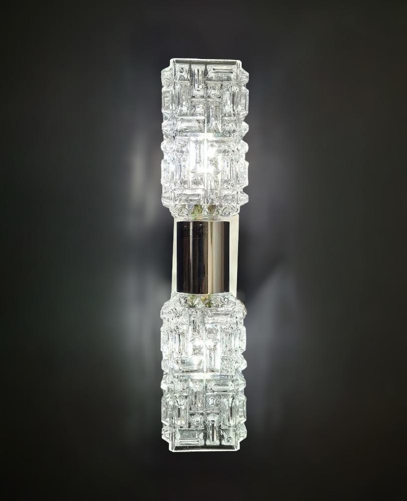 Faceted Crystal Sconces by Targetti, 18 Available For Sale 2