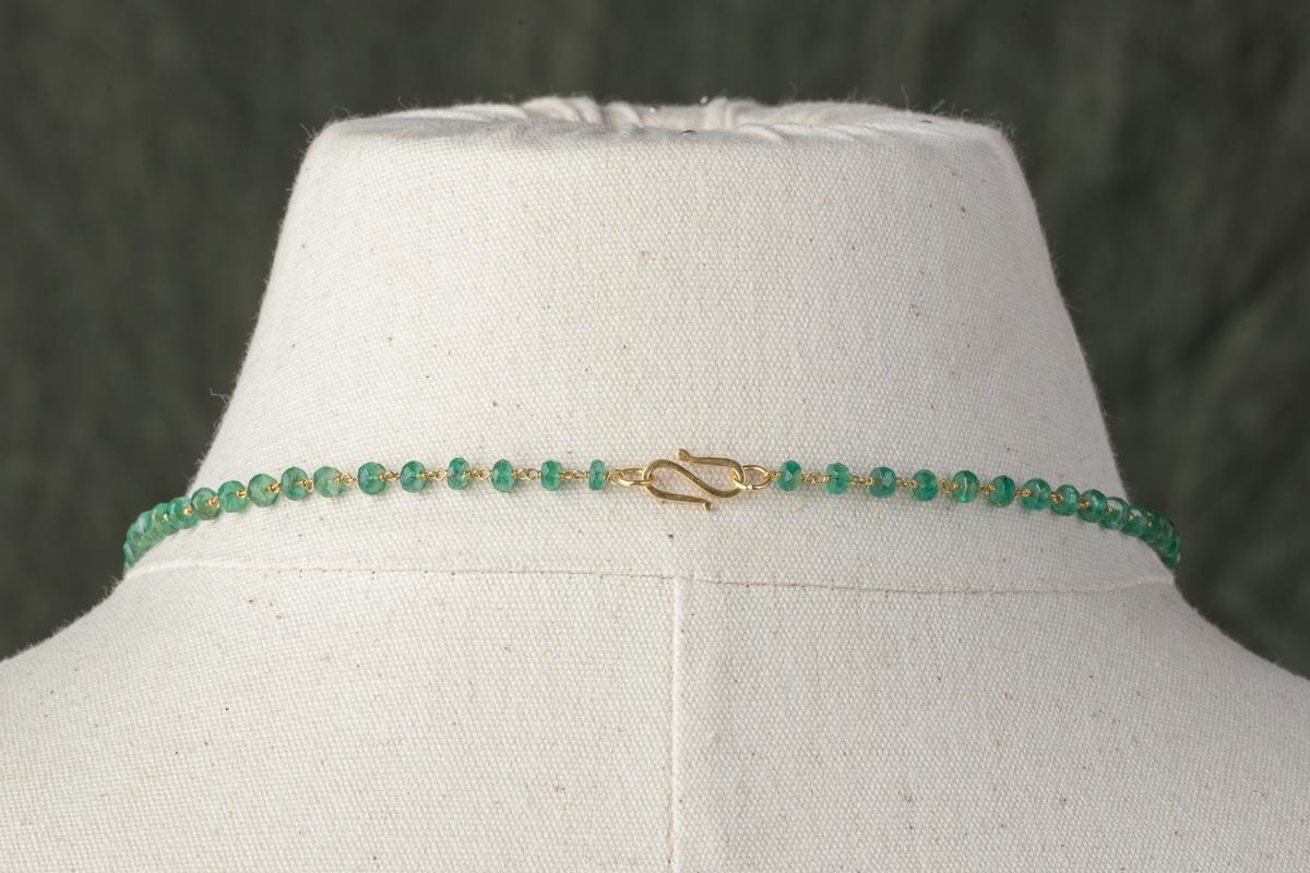 Faceted Emerald and 18 Karat Gold Beaded Necklace 1