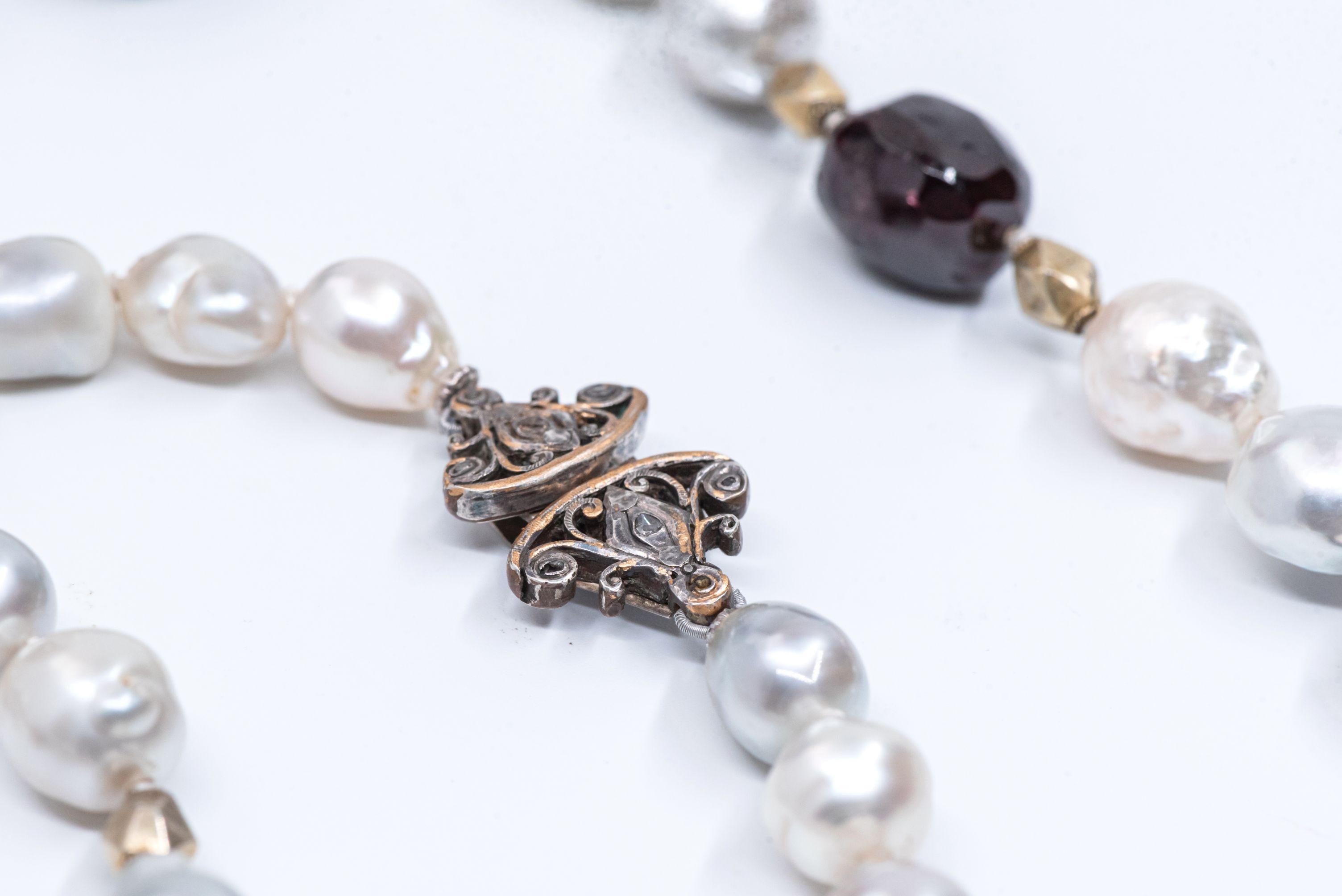 Faceted Garnet Intan Diamonds Baroque South Sea Pearl Vintage Chain Necklace For Sale 9