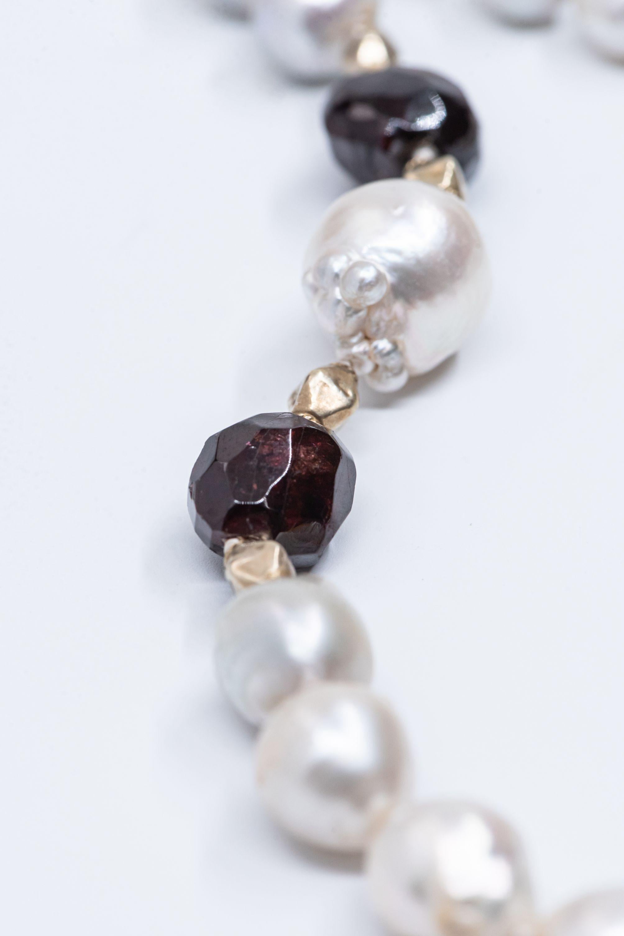 Faceted Garnet Intan Diamonds Baroque South Sea Pearl Vintage Chain Necklace For Sale 3
