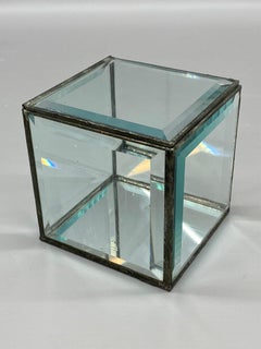 Faceted Glass Display Cube Showcase, Mirrored Base, Circa 1980