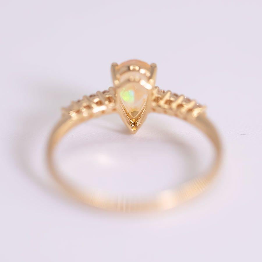 Faceted Mexican Fire Opal & Diamond Engagement Ring 18K Yellow Gold In New Condition For Sale In Suwanee, GA