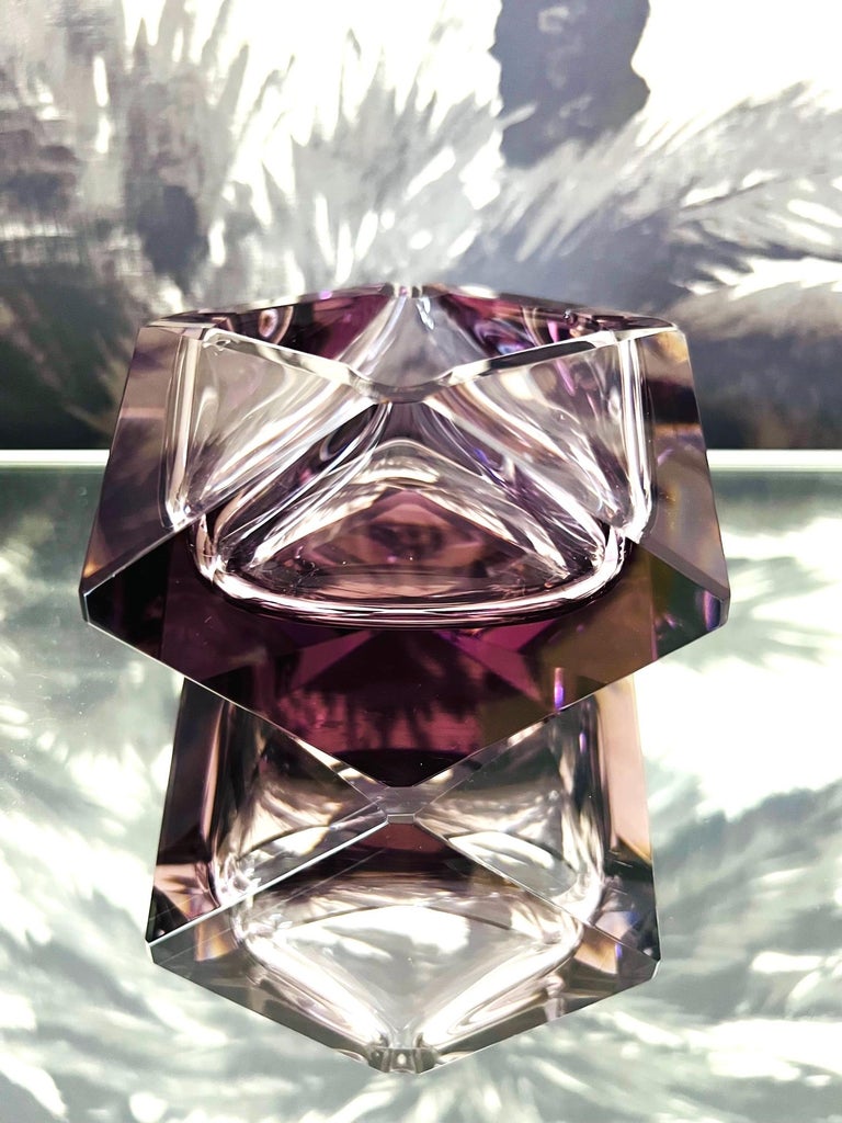 Faceted Murano Glass Ashtray in Purple Amethyst by Flavio Poli, c. 1960's In Good Condition For Sale In Fort Lauderdale, FL