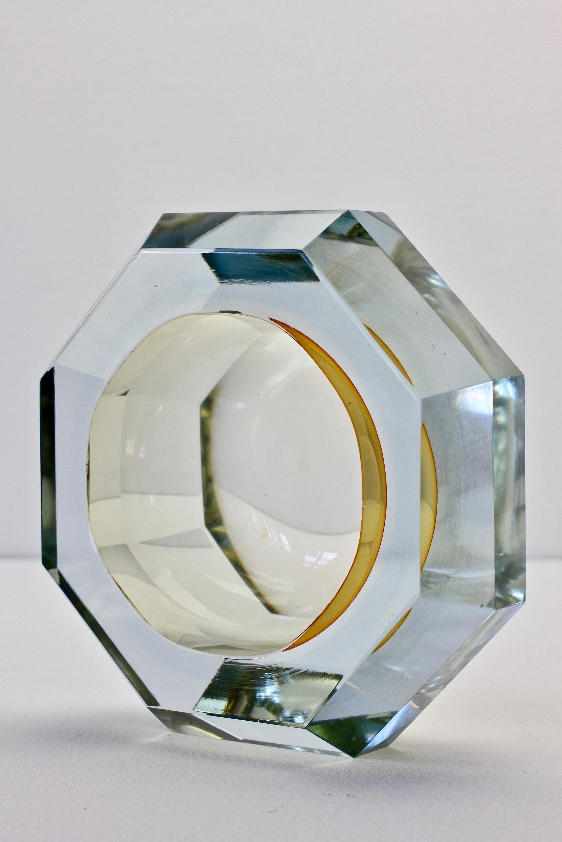 Faceted Murano Sommerso Diamond Cut Glass Bowl Attributed to Mandruzzato 7