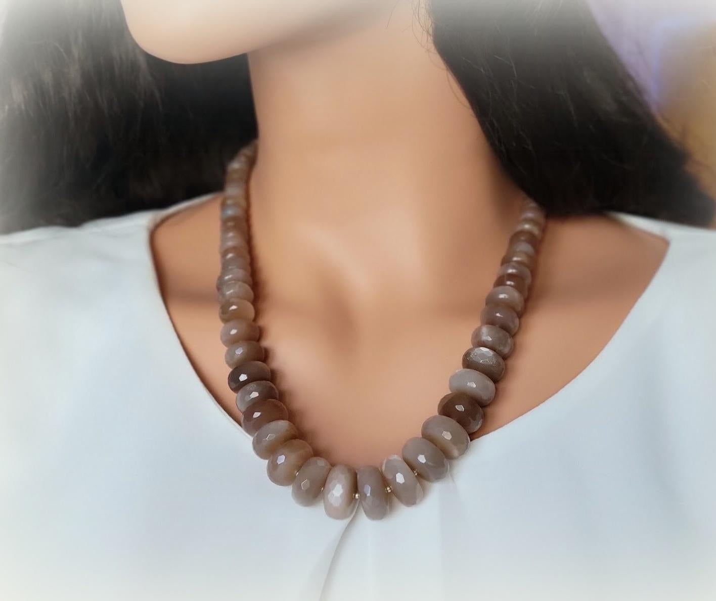moonstone beads necklace