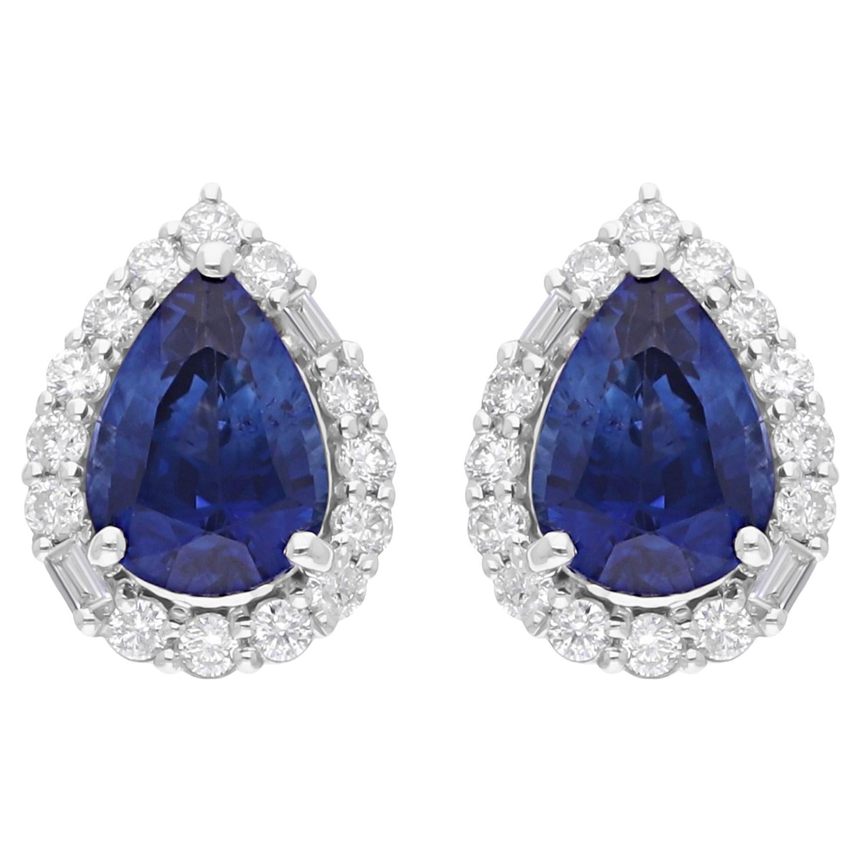 Facettierte Birne Blauer Saphir Diamant Halo Ohrstecker 18 Karat Weißgold im Angebot