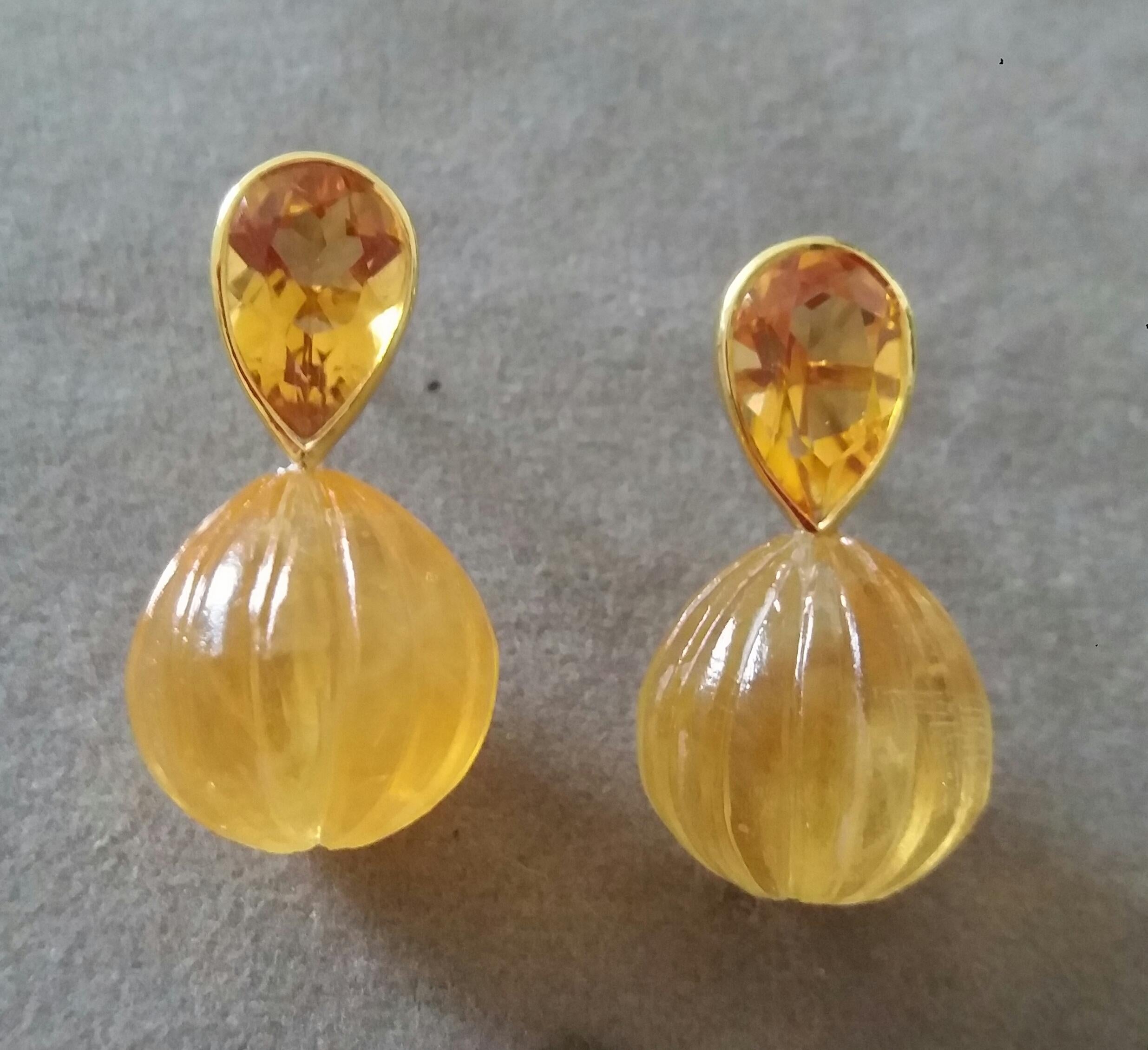 Faceted Pear Shape Citrine Gold Bezel Engraved Citrine Round Drops Stud Earrings For Sale 2