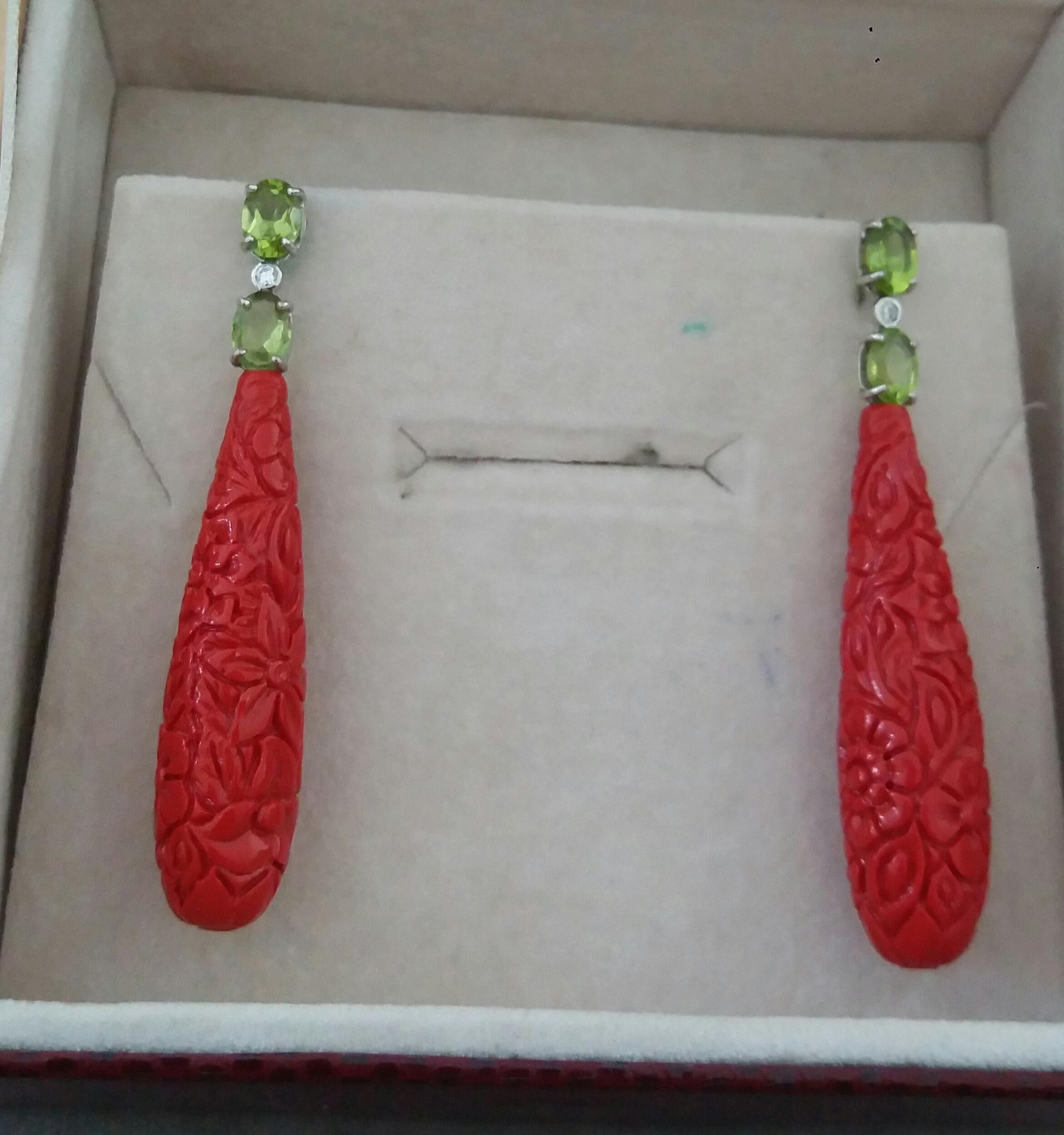 Faceted Peridot White Gold Diamonds Carved Chinese Red Lacquer Drop Earrings For Sale 1