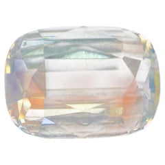 Piedra lunar facetada brillo arco iris, 3,35 cts