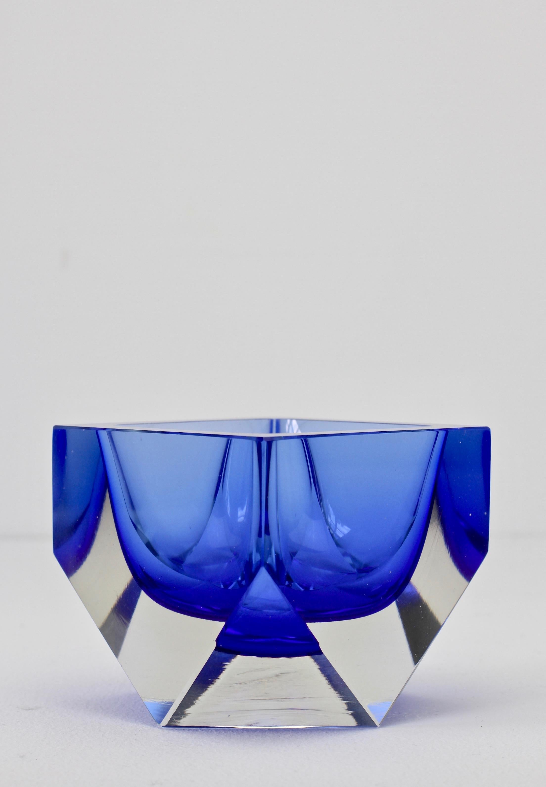 Blown Glass Faceted Blue and Clear Murano Sommerso Cut Glass Bowl Attributed to Mandruzzato 