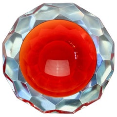 Faceted Red Murano Sommerso Diamond Cut Glass Bowl Attributed to Mandruzzato Faceted Red Murano Sommerso Diamond Cut Glass Bowl Attributed to Mandruzzato