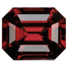 Faceted red zircon, cushion cut, 6.32 cts