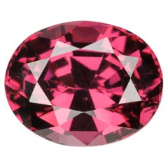 Faceted rhodolite garnet, 3.55 cts