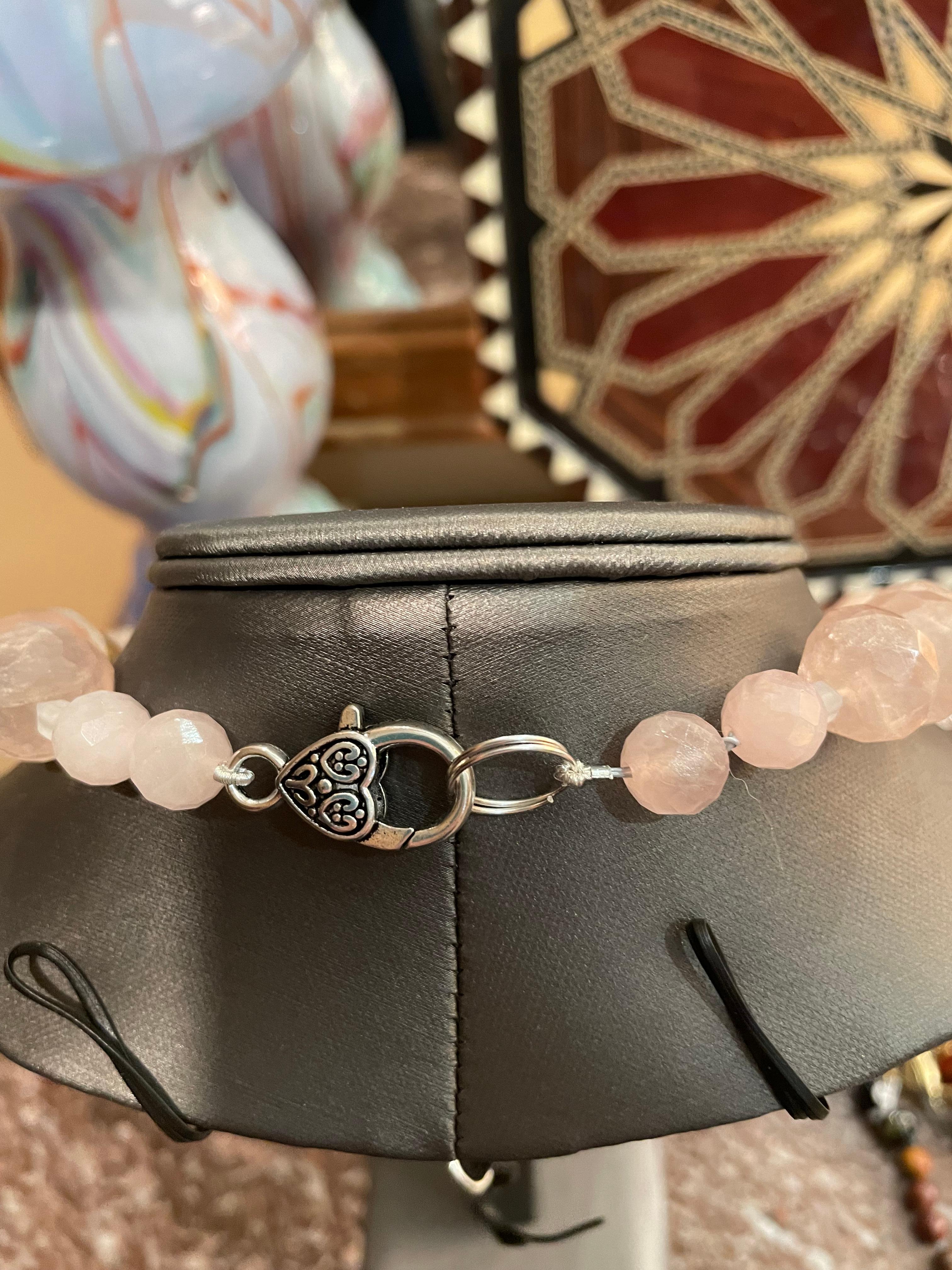 Women's or Men's Faceted Rose Quartz and pink baroque pearls on offer from Lorraine’s Bijoux For Sale